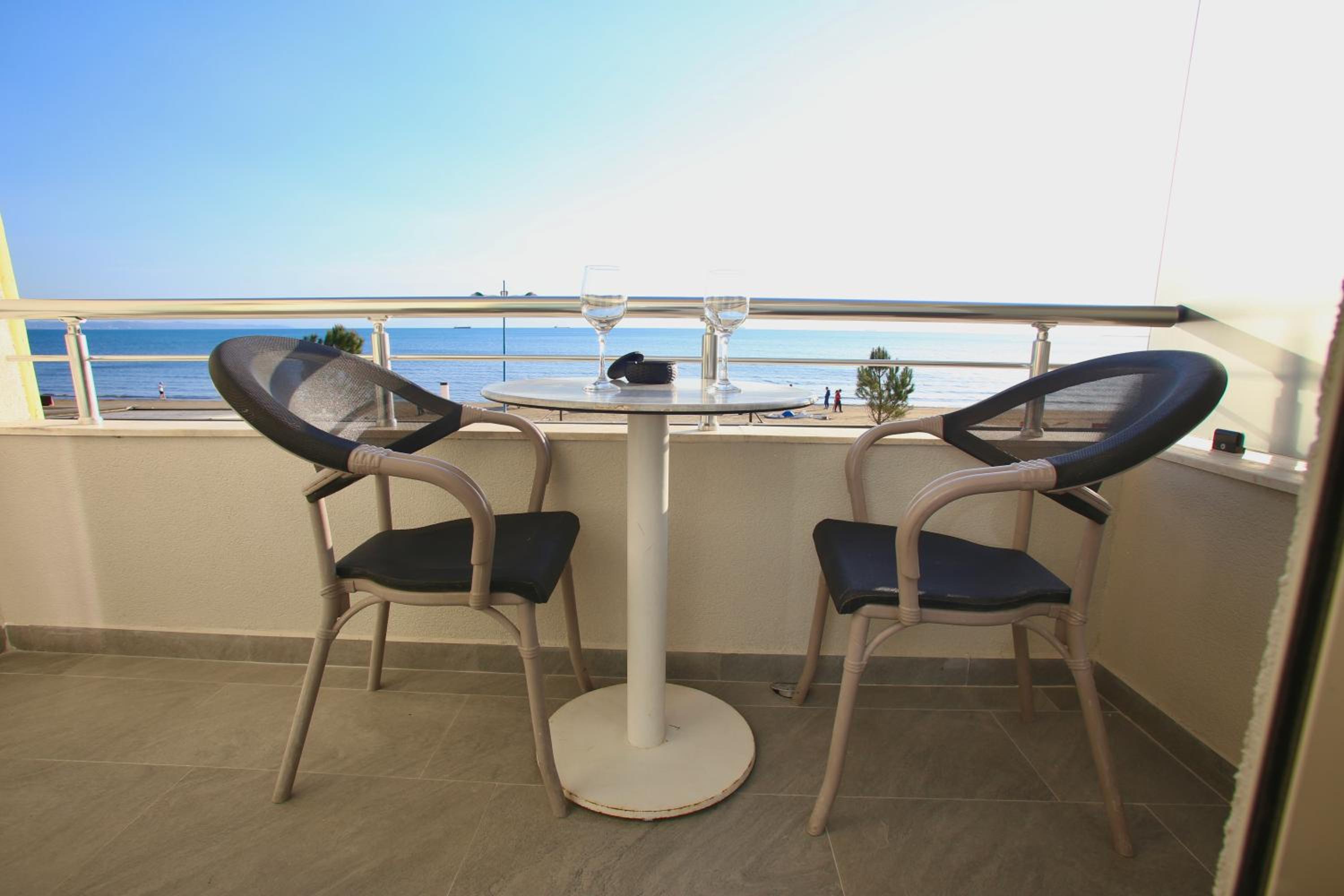 Luxurious Dreamy seaview apartment