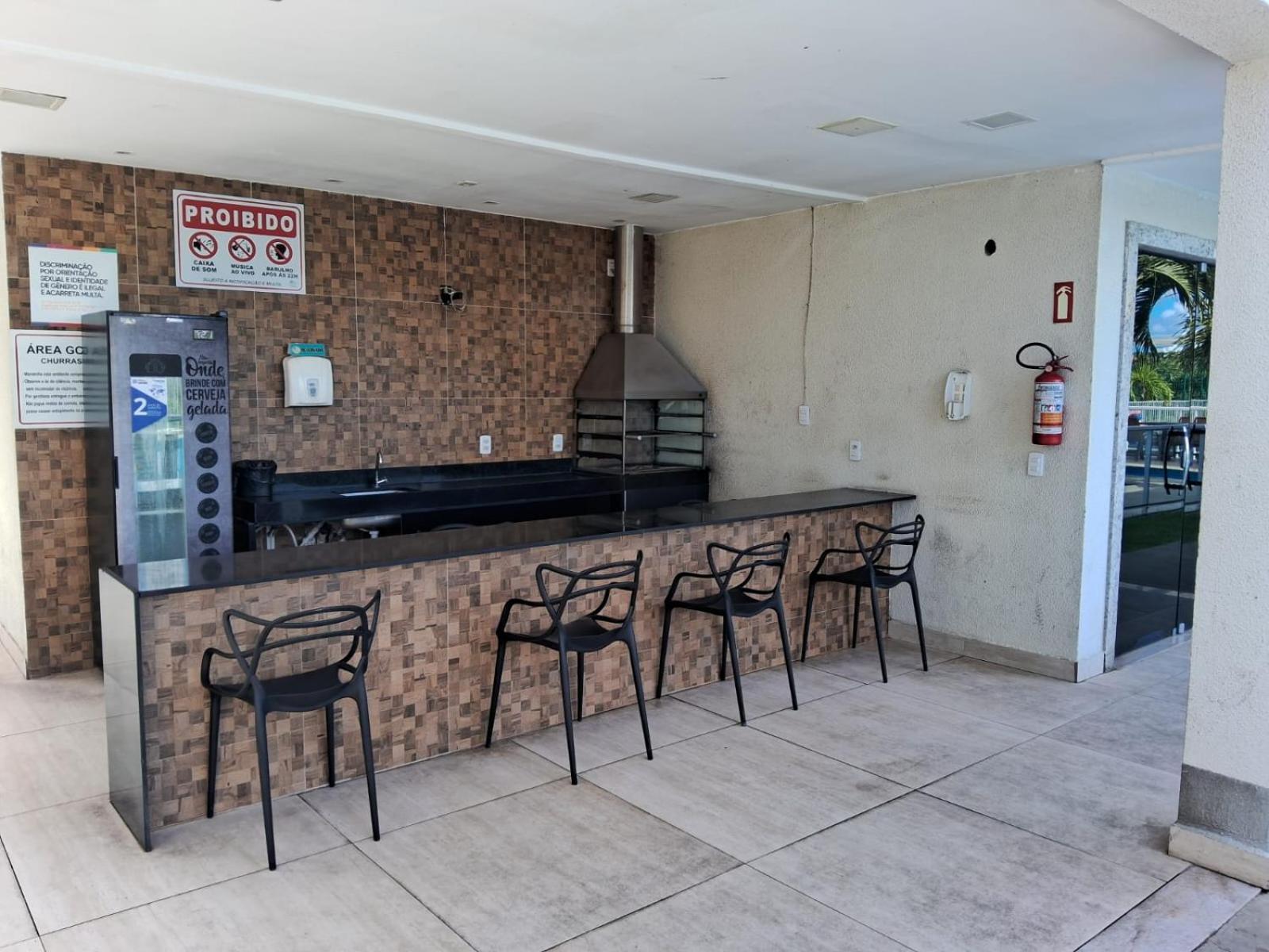 Apto Completo em Condominio com 2 Quartos, Próximo as Praias de Seixas e Cabo Branco