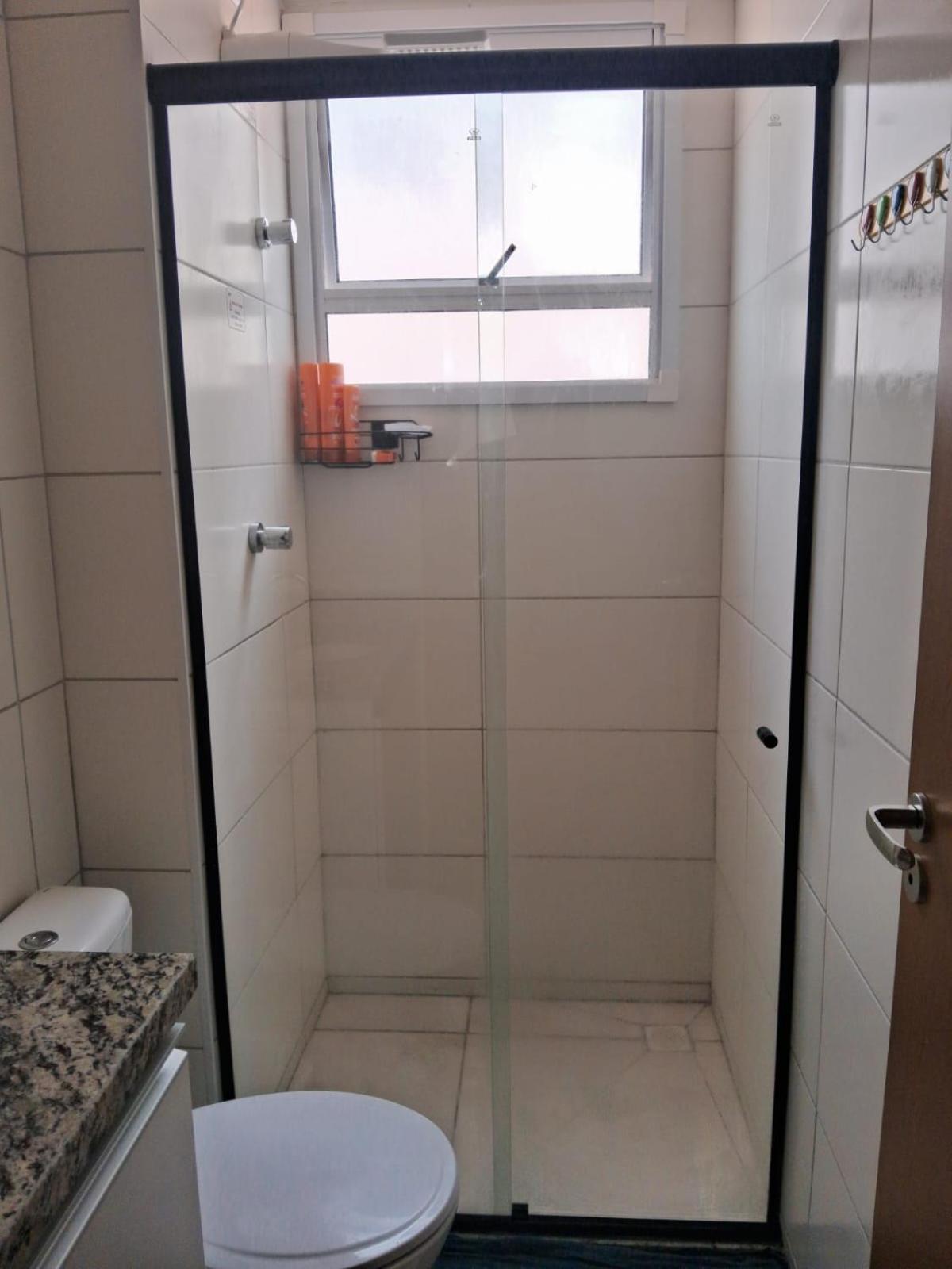 Apto Completo em Condominio com 2 Quartos, Próximo as Praias de Seixas e Cabo Branco
