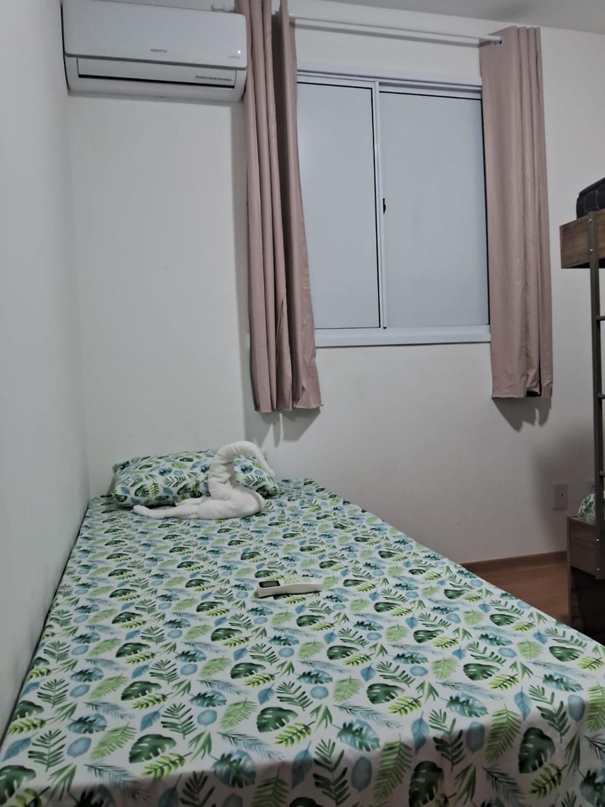 Apto Completo em Condominio com 2 Quartos, Próximo as Praias de Seixas e Cabo Branco