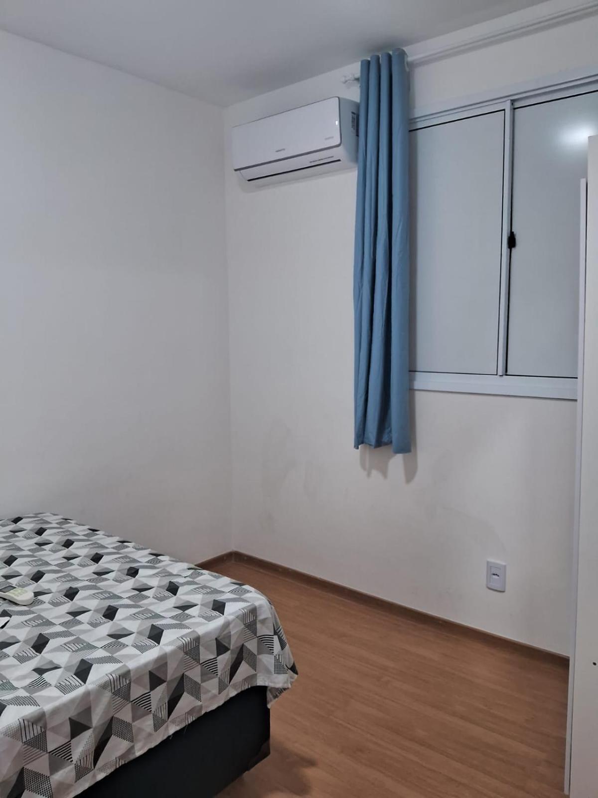 Apto Completo em Condominio com 2 Quartos, Próximo as Praias de Seixas e Cabo Branco