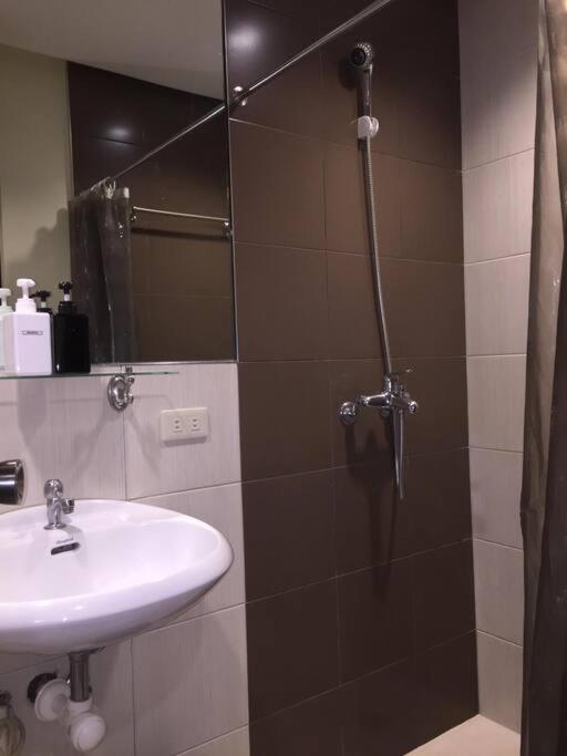 Spacious Studio Apartment B207 view 5