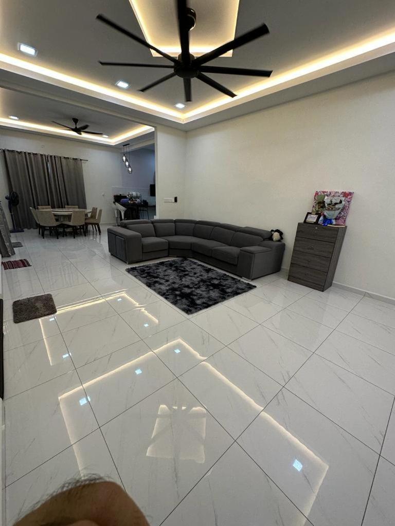 Homestay Villa Amyrul