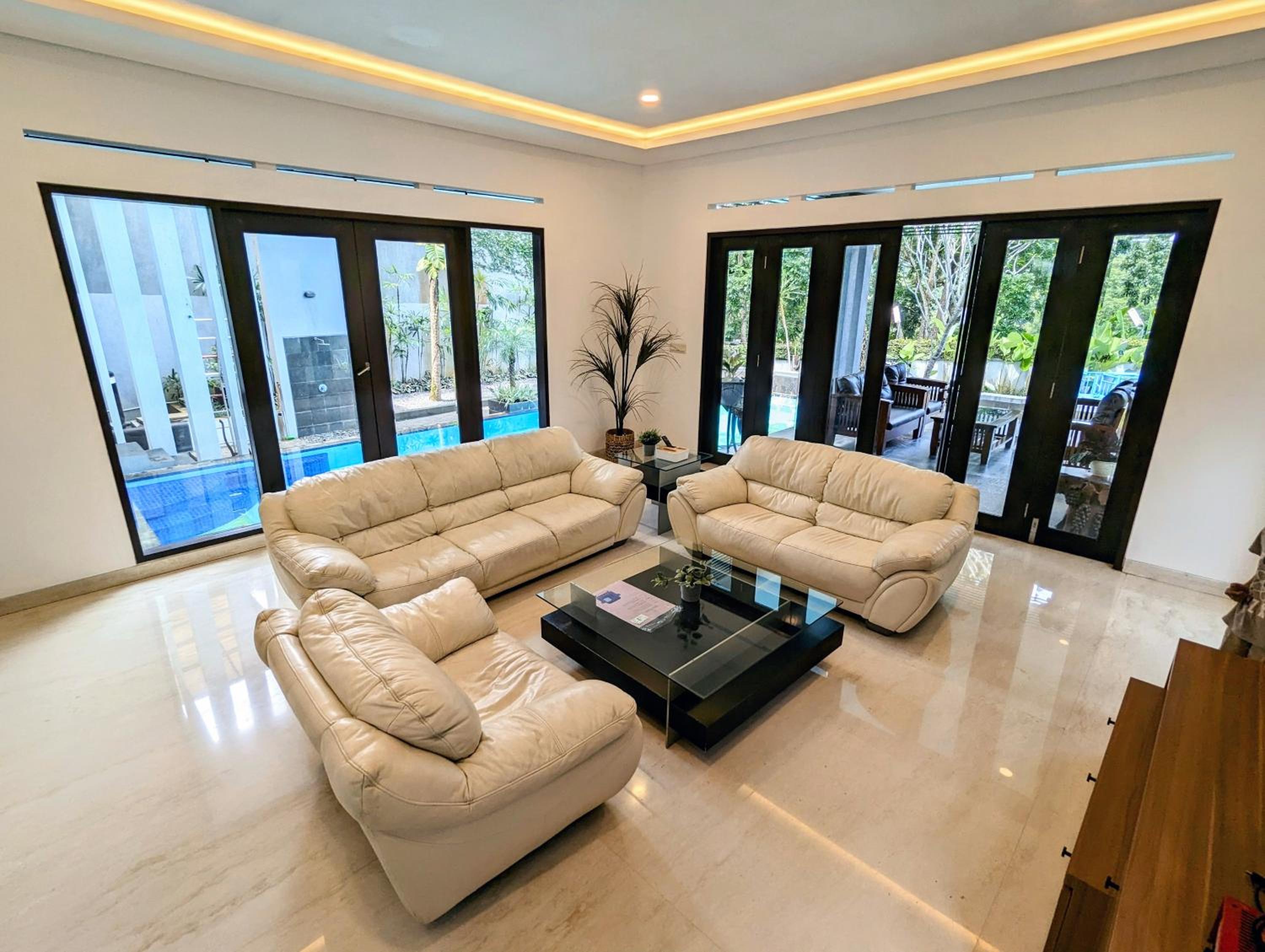 Cottonwood Villa Mewah Nilaya Dago BBQ Billyard view 3