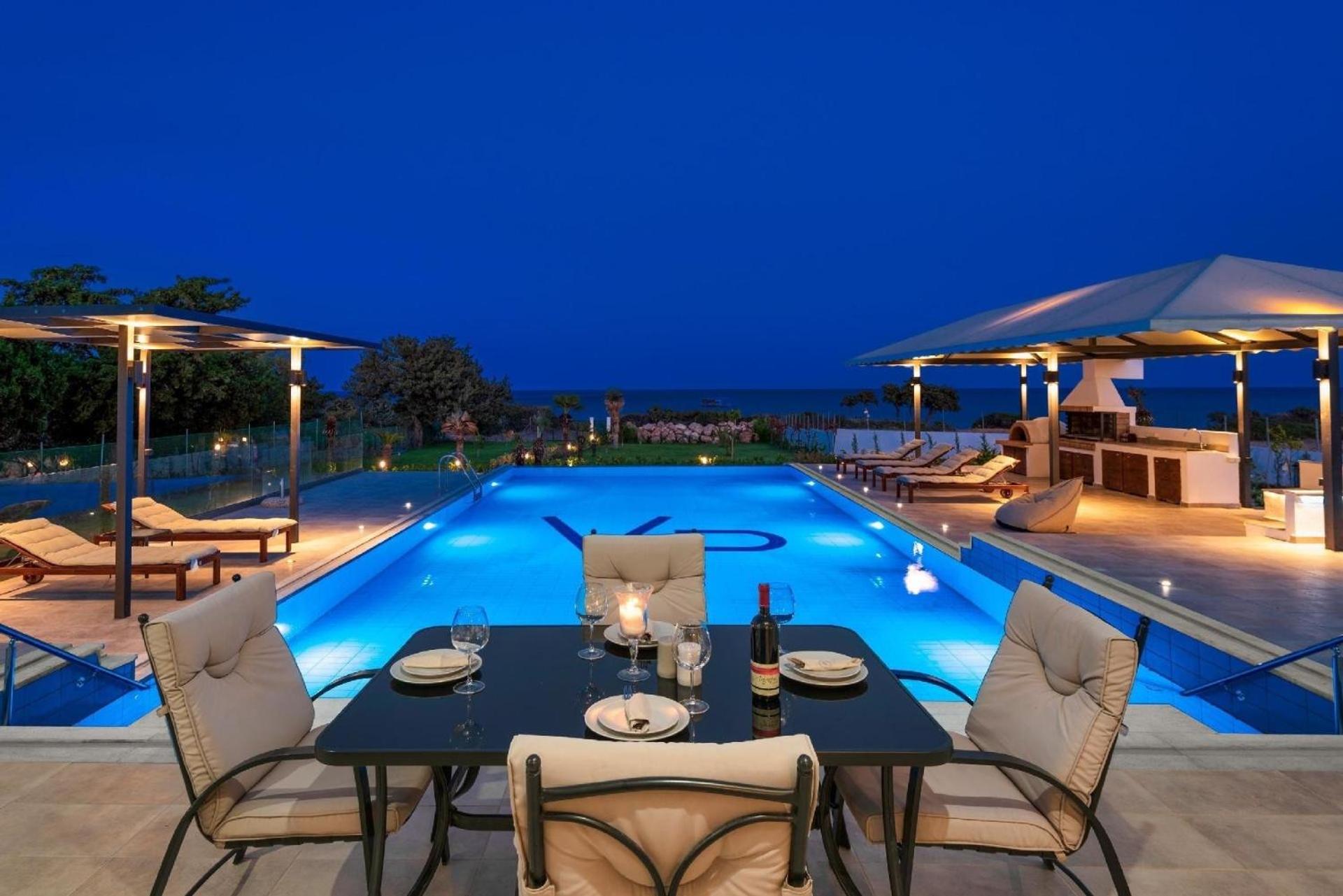 Strandvilla Viviane Paulos für 12 Personen view 2
