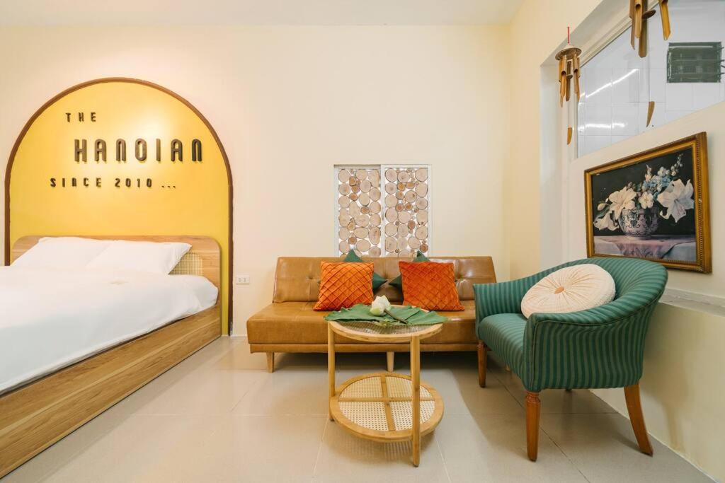 Ha Noi Trainstreet apartment