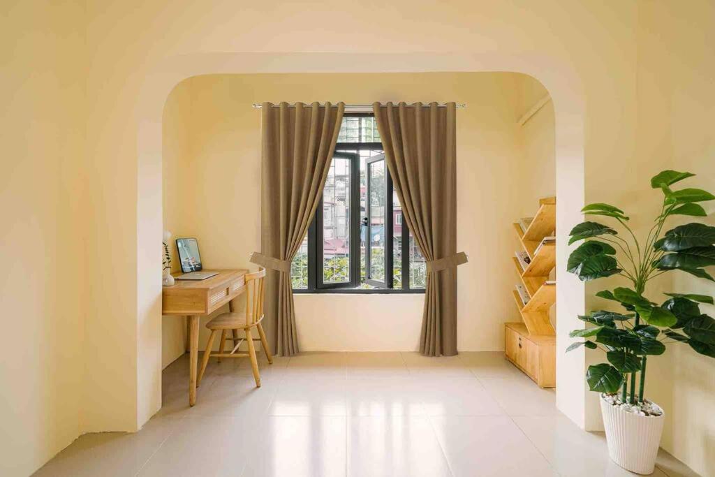 Ha Noi Trainstreet apartment