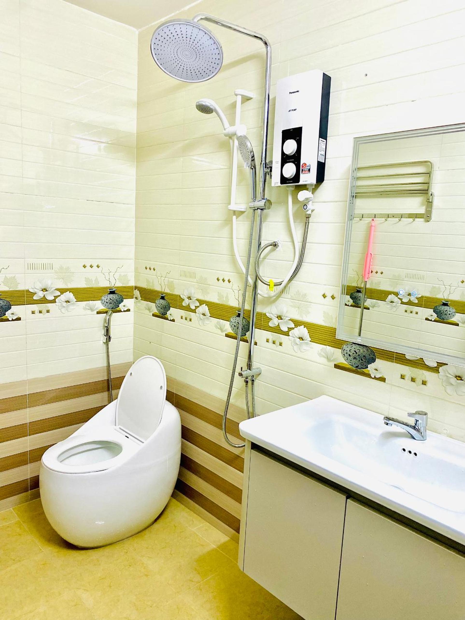 Villa Quy Nhơn Gần Biển Gần Trung Tâm - Biệt Thự Quy Nhơn Gần Biển view 2