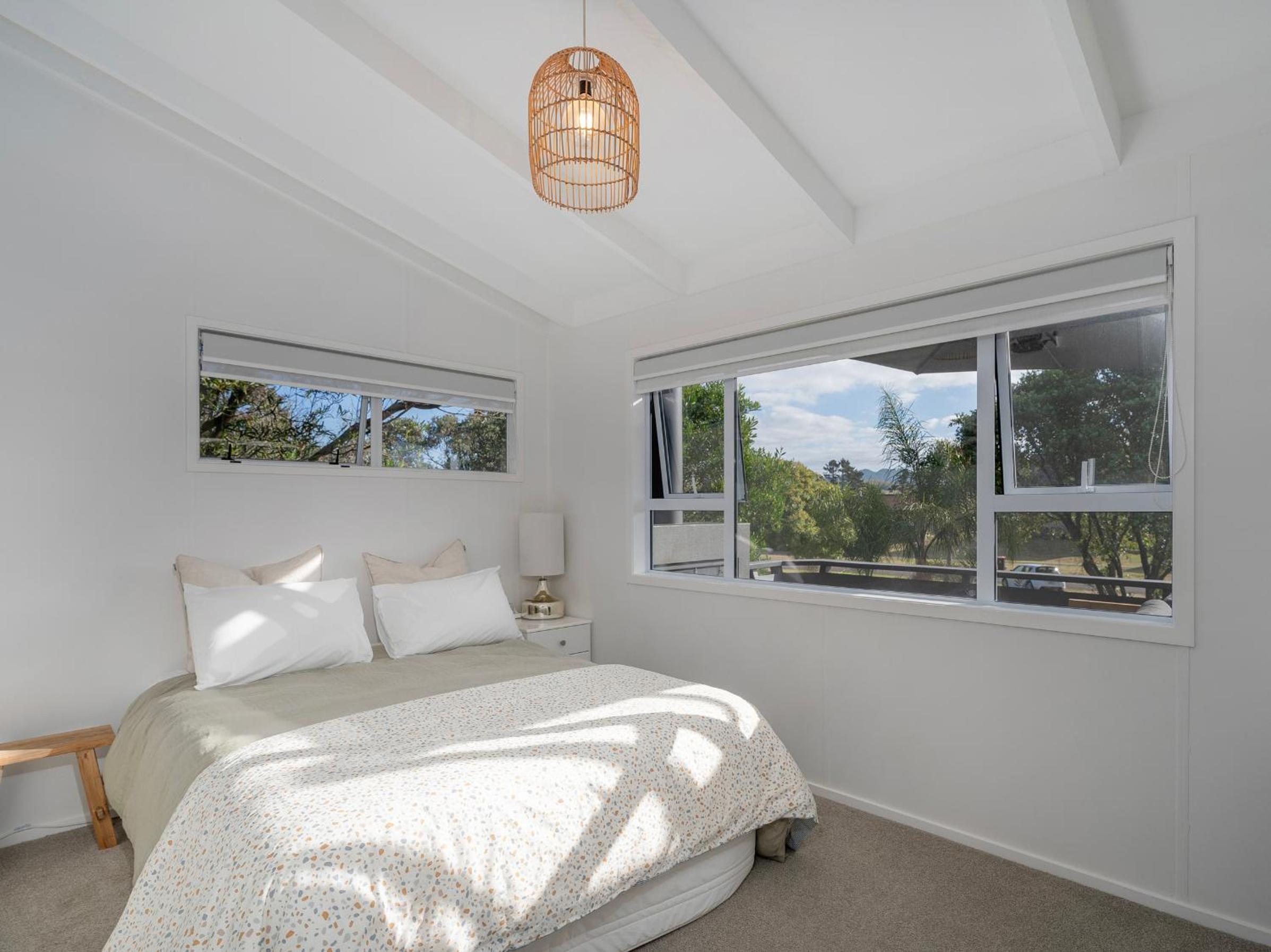 Sol Vista Paku - Pauanui Holiday Home view 2