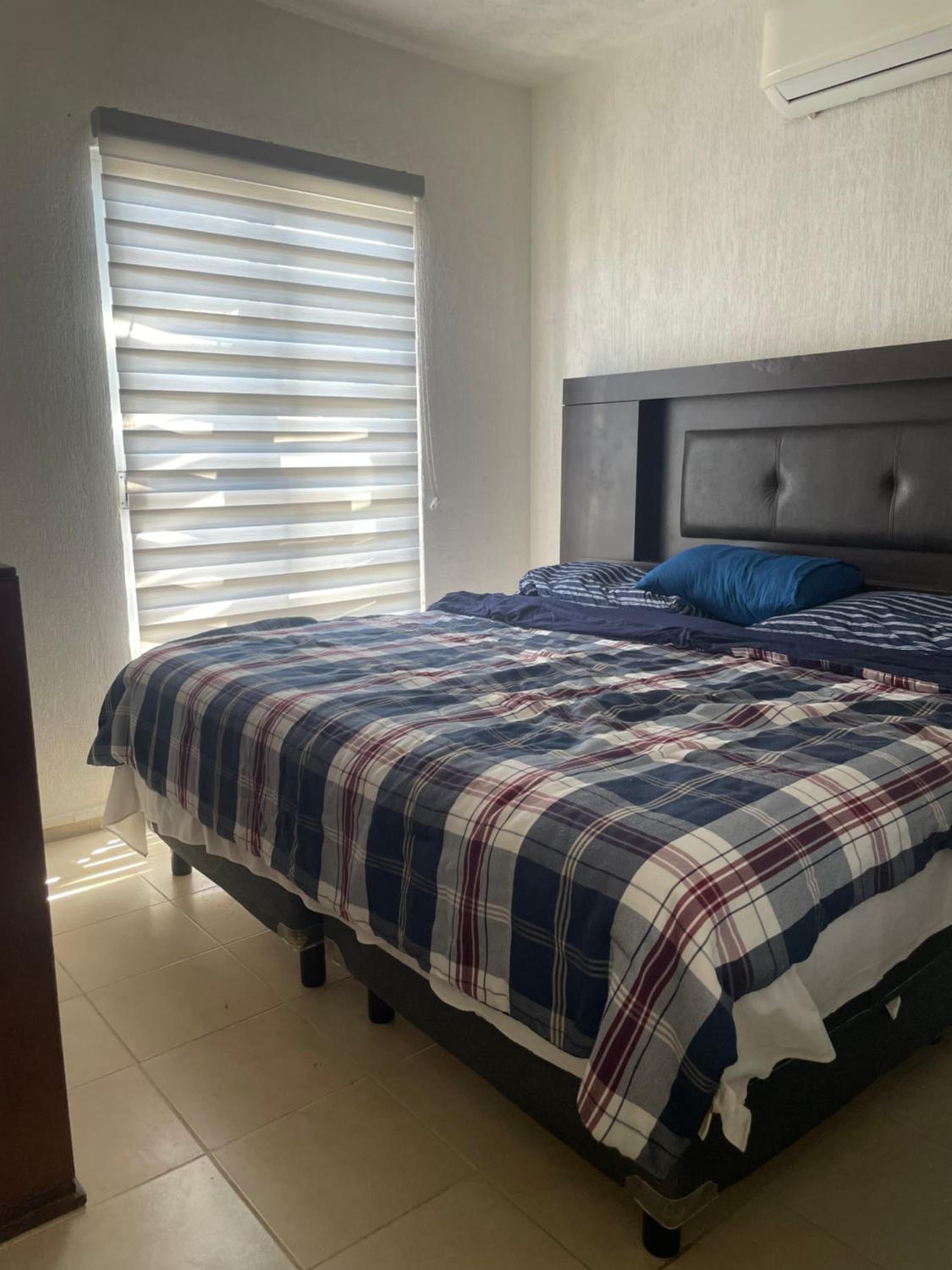 Casa en privada con alberca
