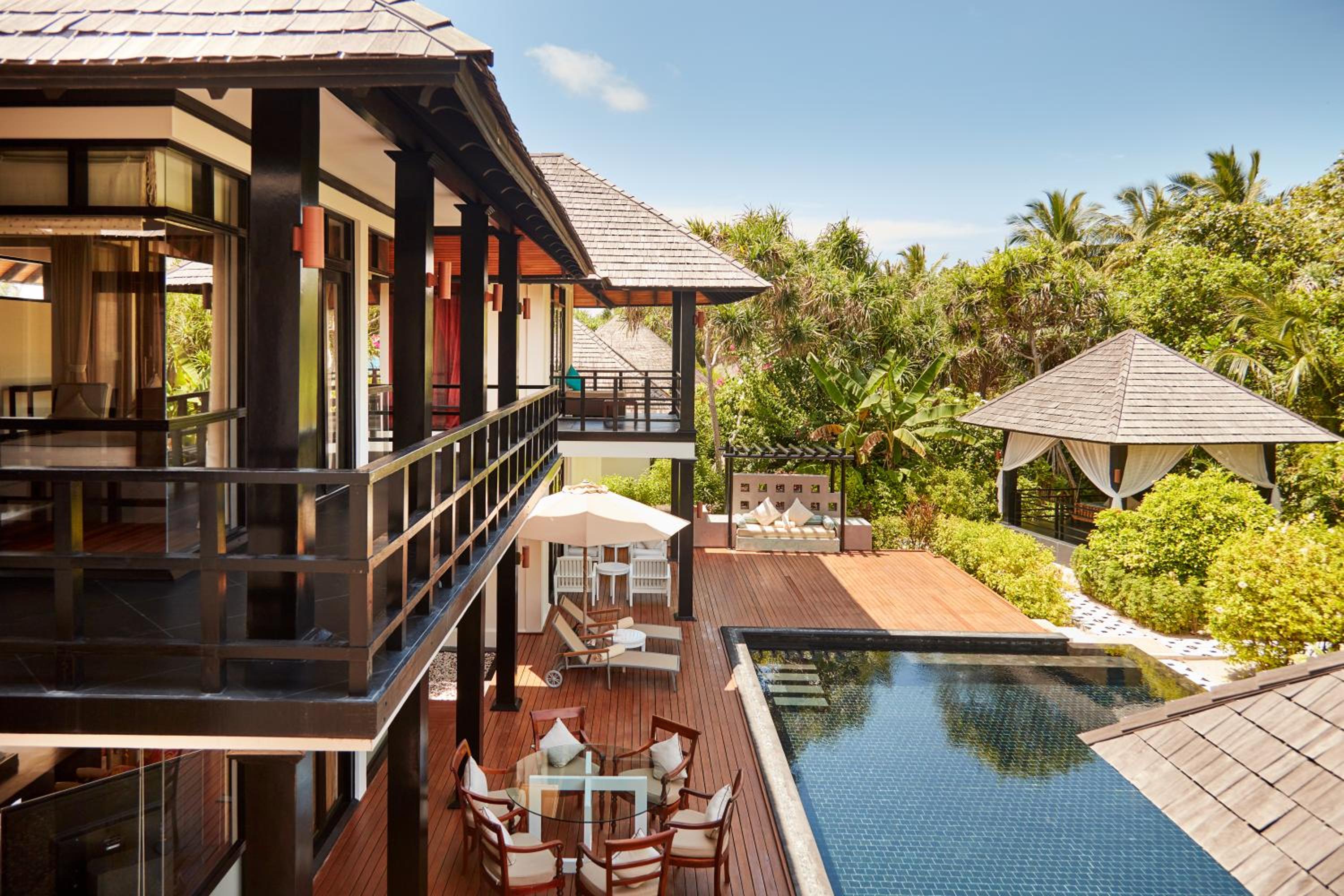 Sun Siyam Iru Fushi with Free Transfer photo 5