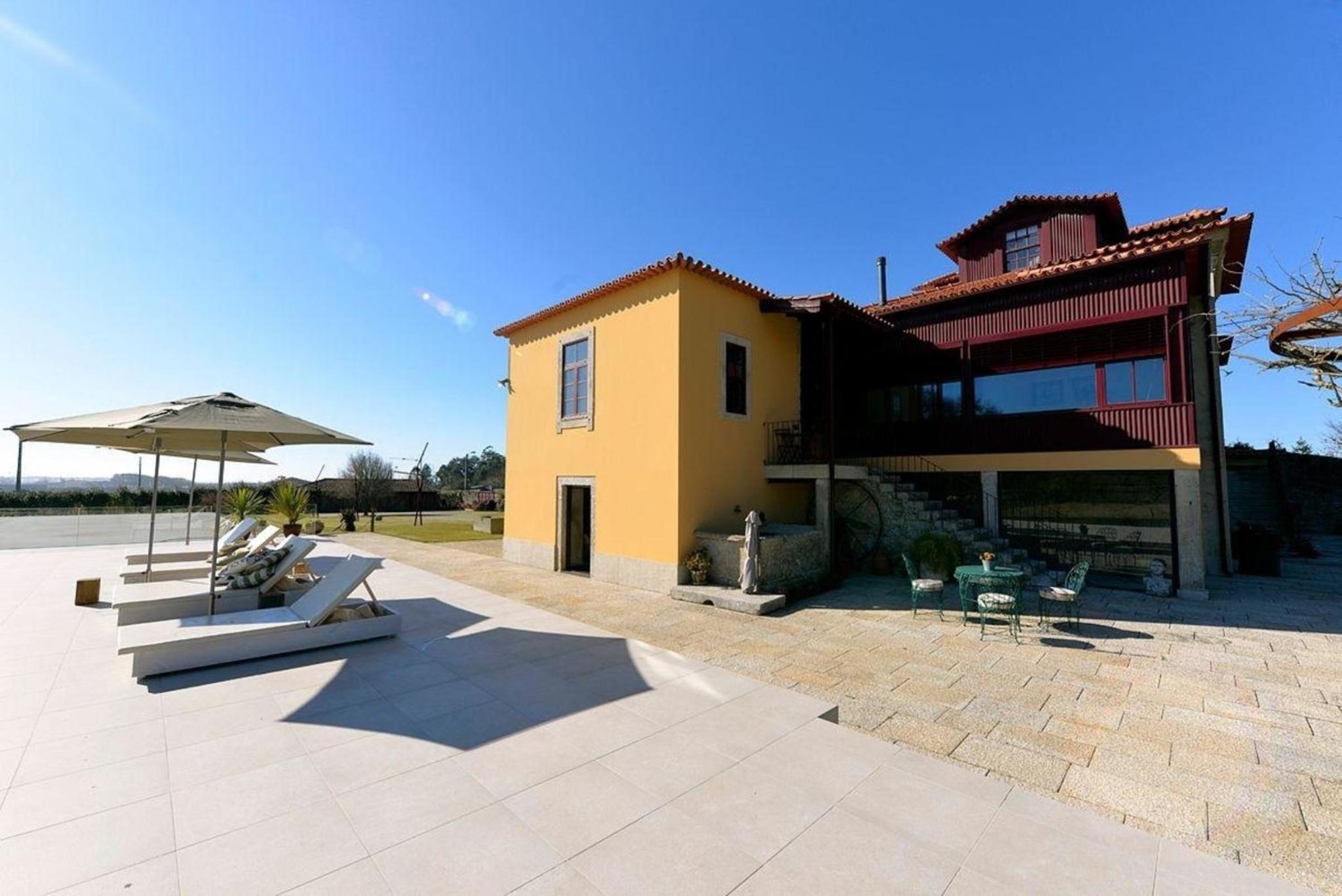 Ferienvilla Mit Privatem Garten Und Terrasse view 4