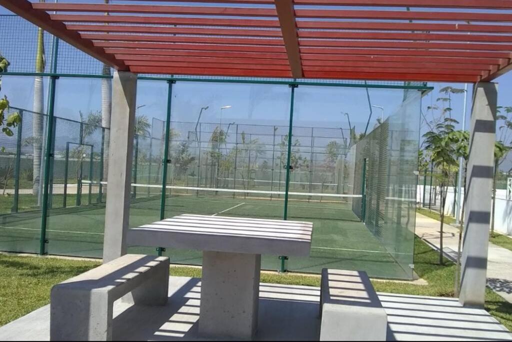 Increíble departamento Club de Playa canchas de pádel para 8 huéspedes