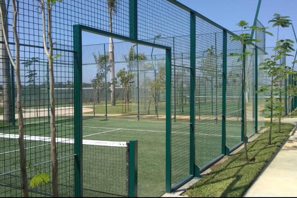 Increíble departamento Club de Playa canchas de pádel para 8 huéspedes