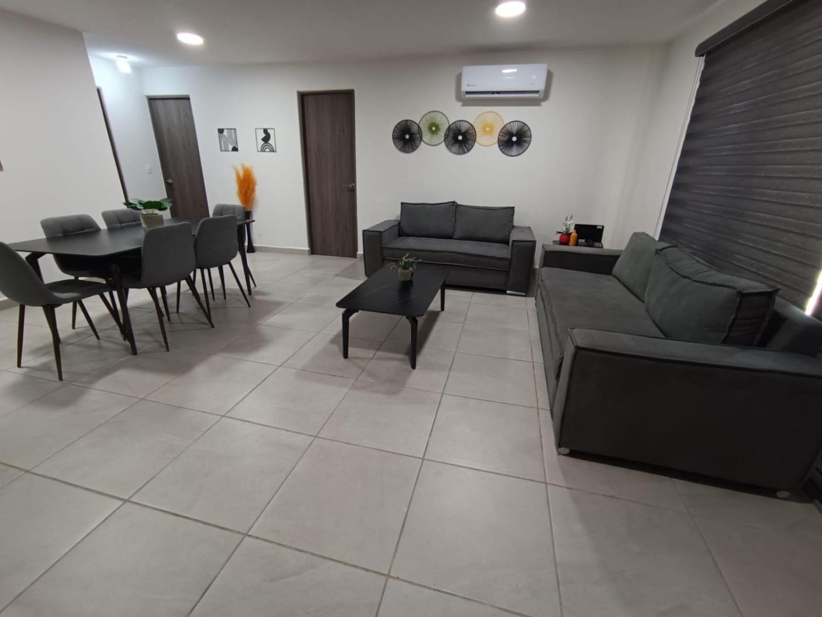Increíble departamento Club de Playa canchas de pádel para 8 huéspedes
