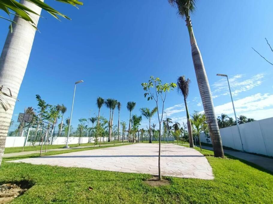 Increíble departamento Club de Playa canchas de pádel para 8 huéspedes