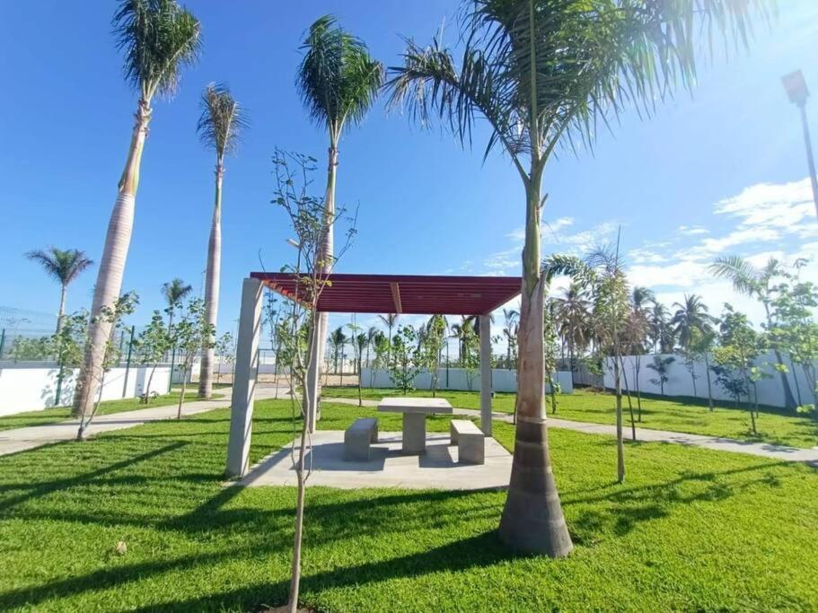 Increíble departamento Club de Playa canchas de pádel para 8 huéspedes