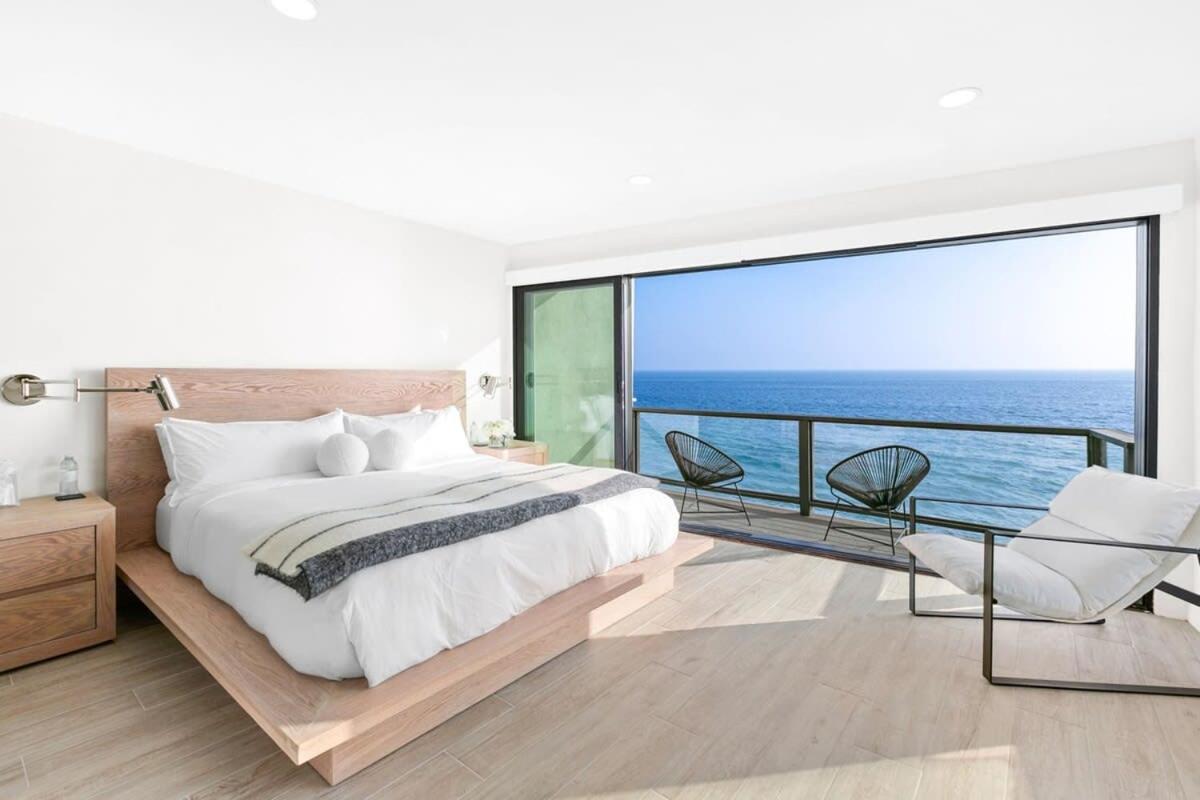 Aquazzura - By Stay Awhile Villas view 2