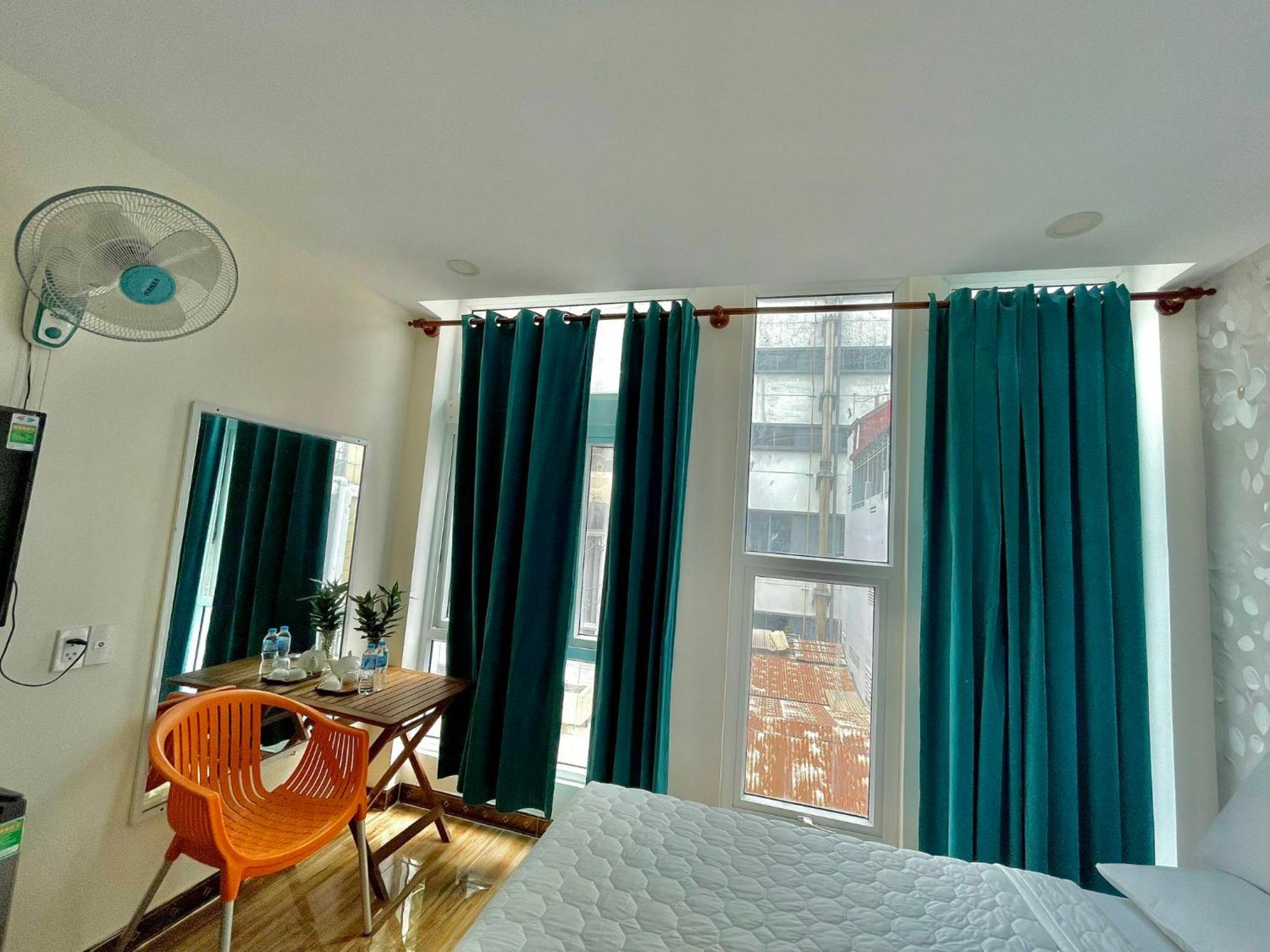 AULE HOSTEl