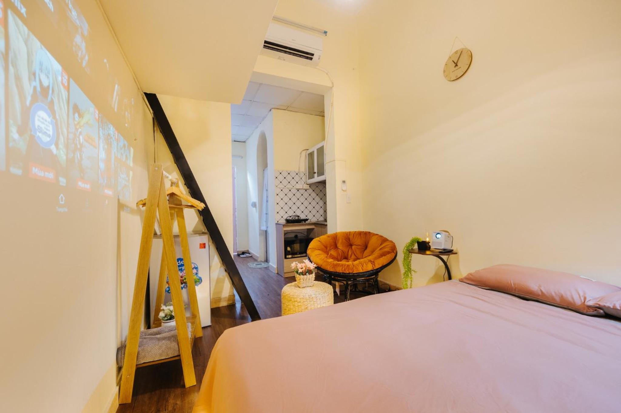 JinZinHome/ COZY House near TRAIN street/ Netflix