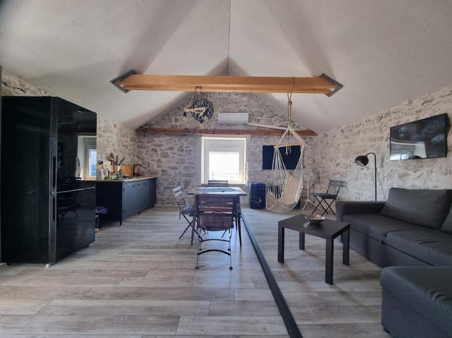 Vila Kyra