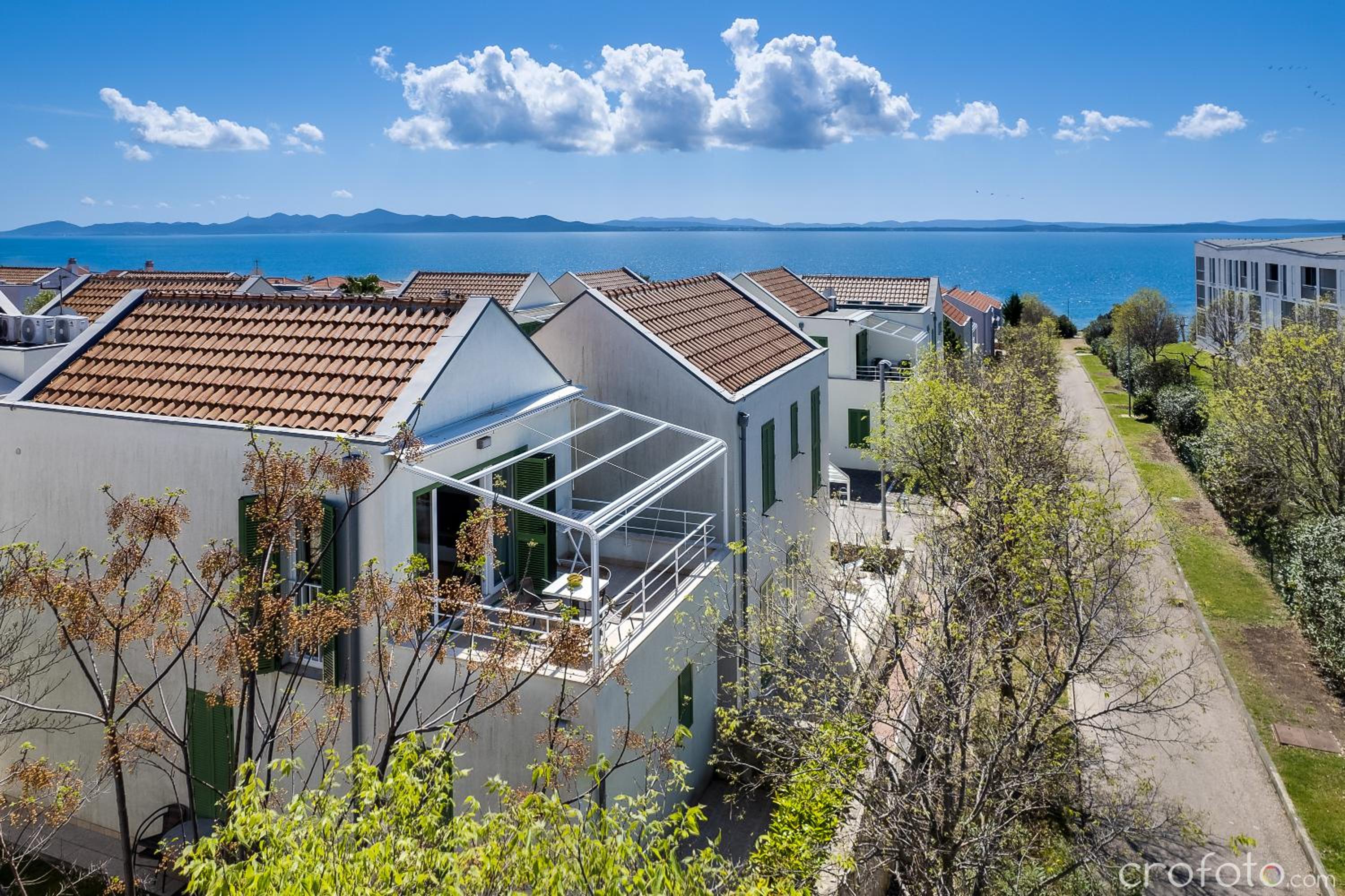 Hotel Aurora Green - gym, sauna, pool and private beach - Image 1