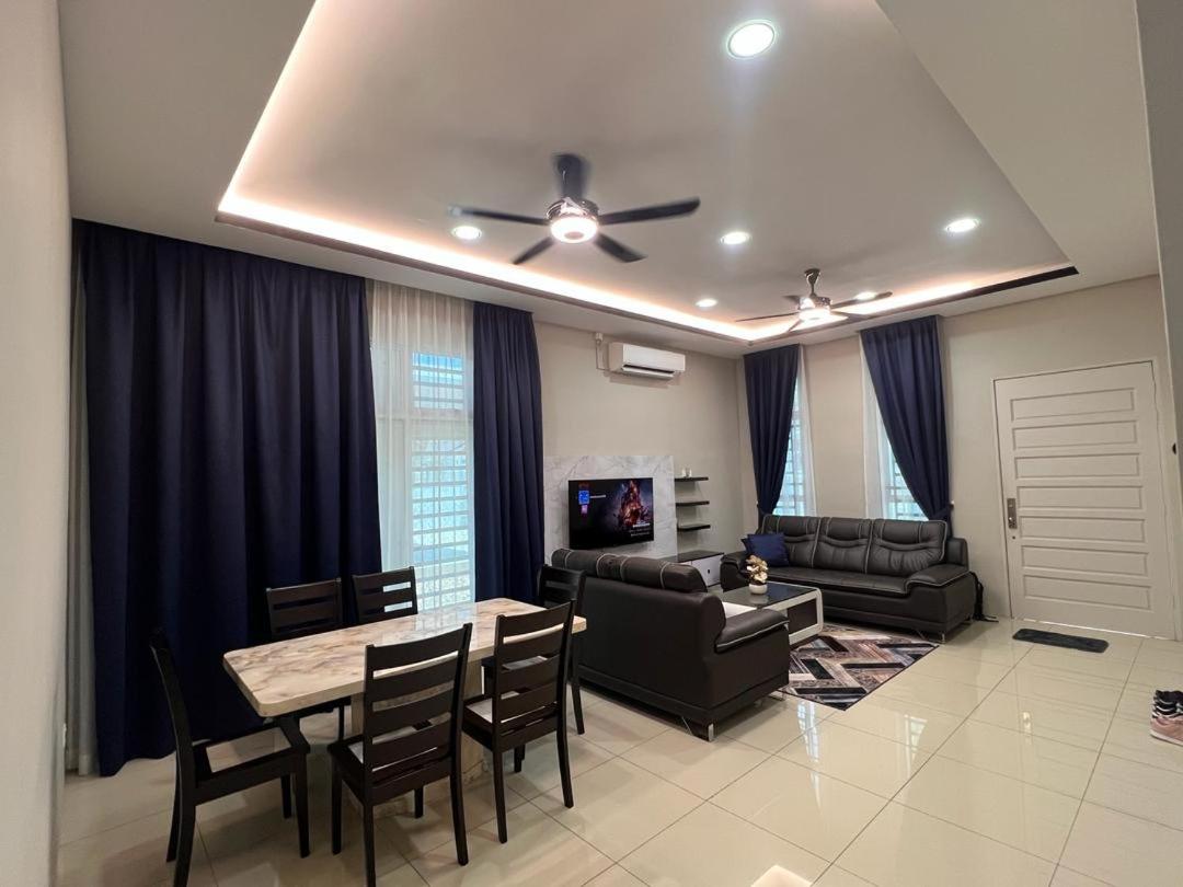 Ziyyad's Homestay photo 4
