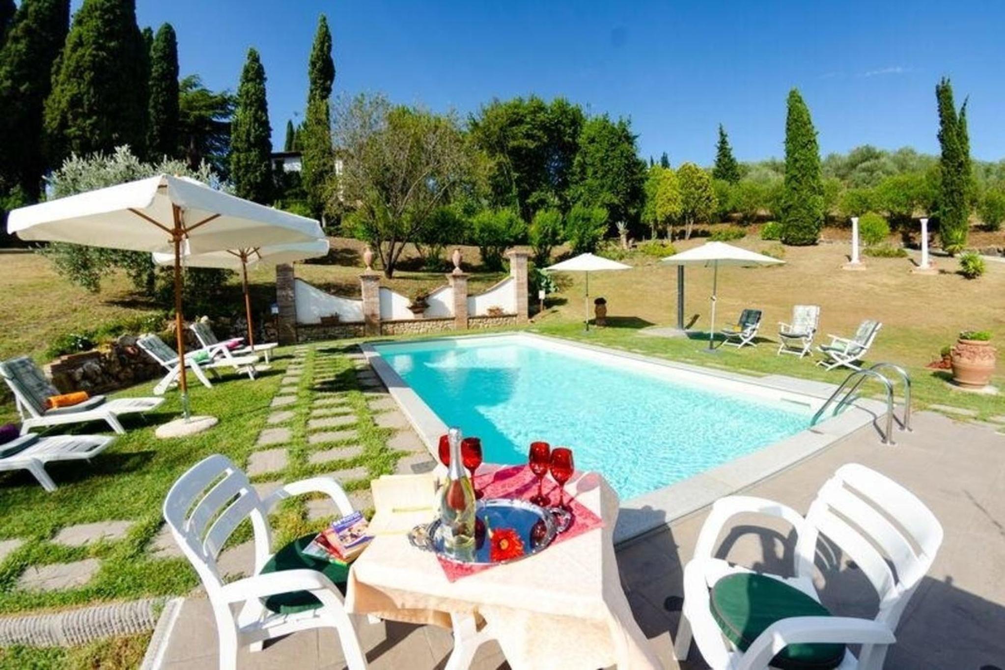 Ferienhaus mit Privatpool für 10 Personen ca 450 qm in Uzzano, Toskana Provinz Pistoia view 3