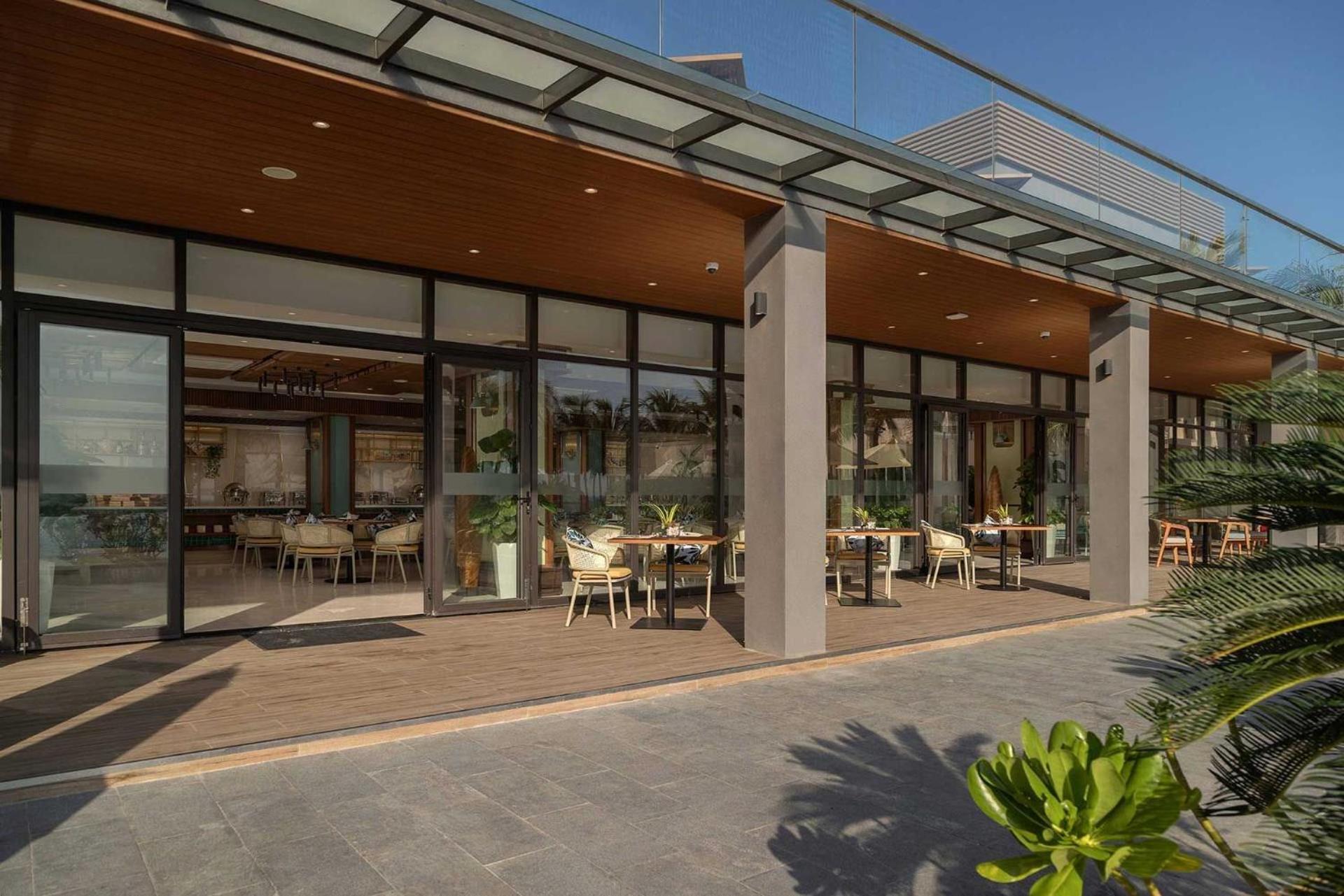 Seascape Villas In Long Beach Cam Ranh
