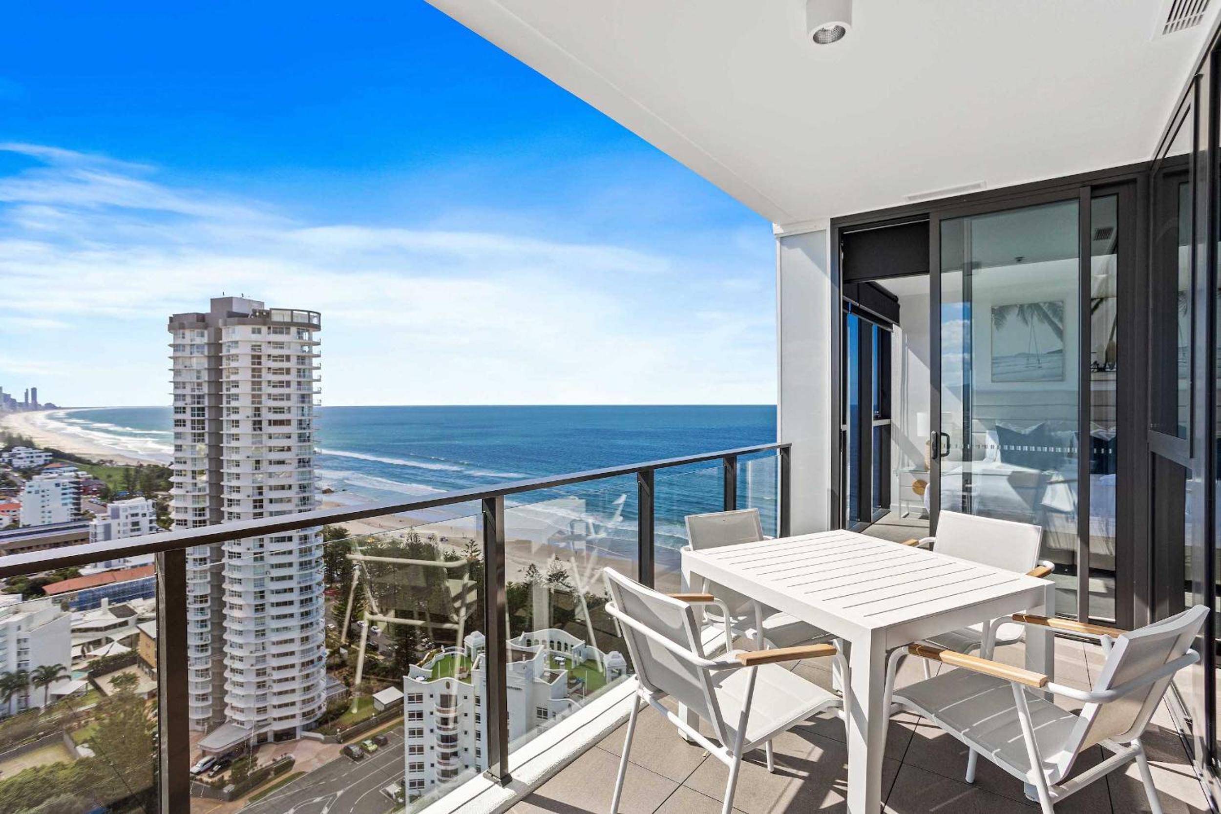 Sandbar Private Apartments - Hosted by Burleigh Letting Company