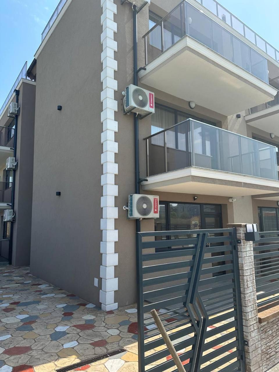 Studios and Apartments Pomorie