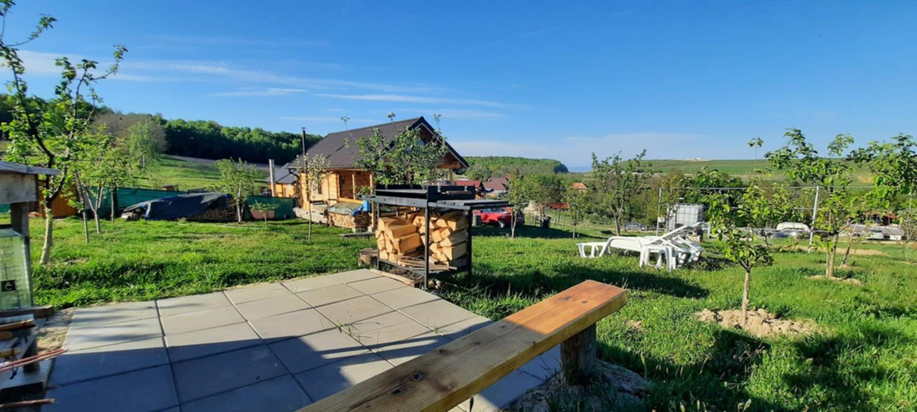 Stefana's Tiny House Nature Retreat view 4
