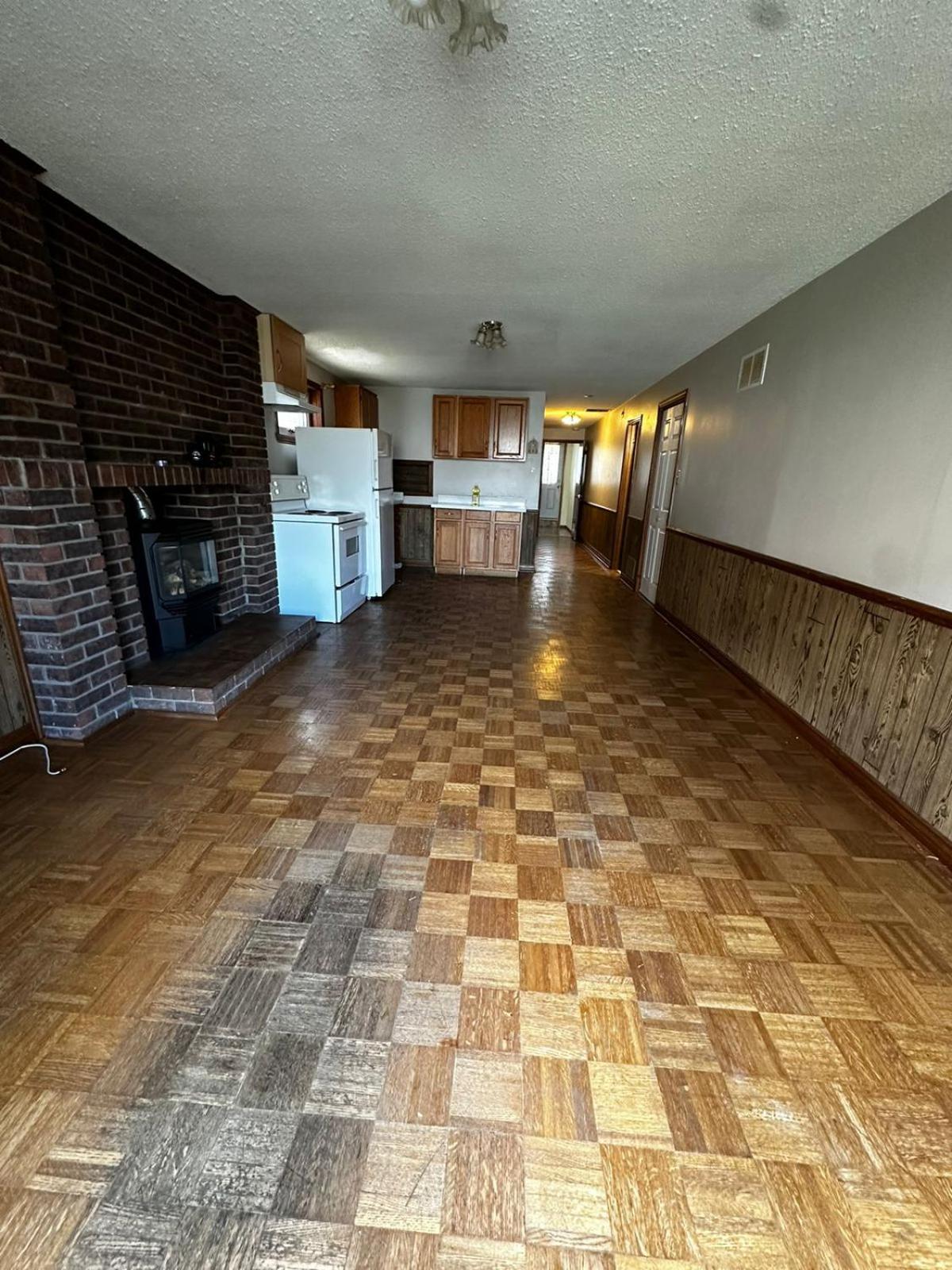 Value for Money Room in Brampton 2