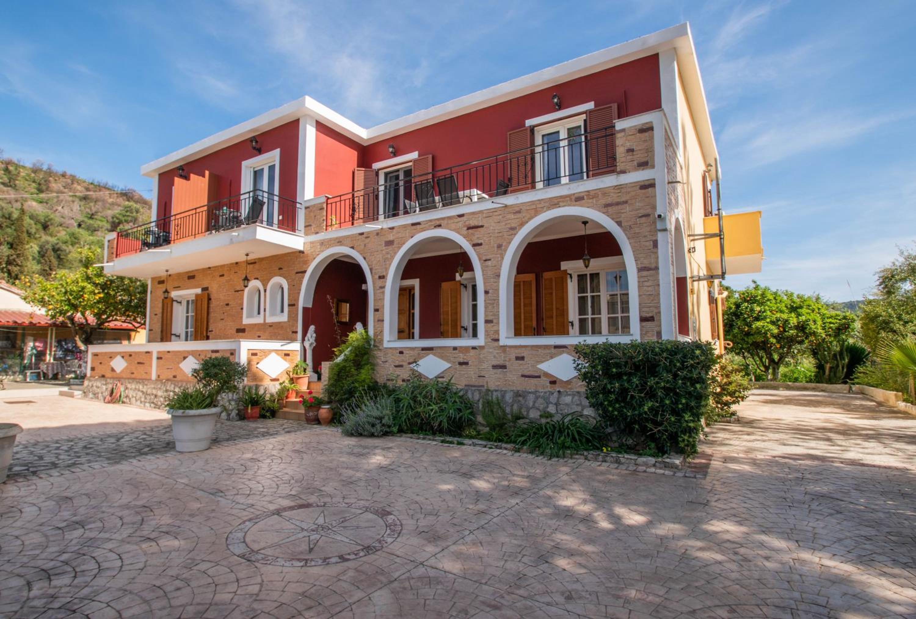 Araucaria Apartments - Close to Tsilivi & Zante Town, by ZanteWize