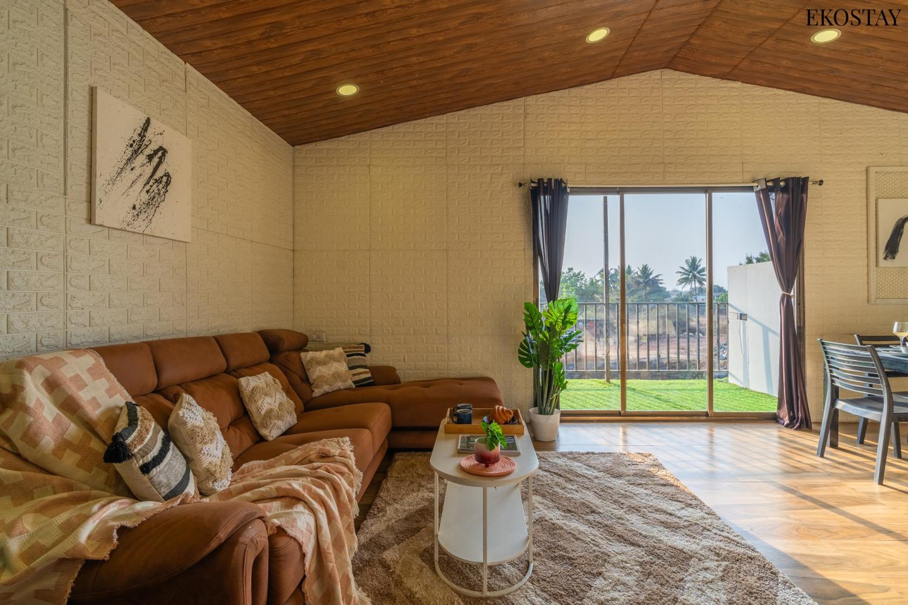 EKO STAY- Lakefront Villa view 5