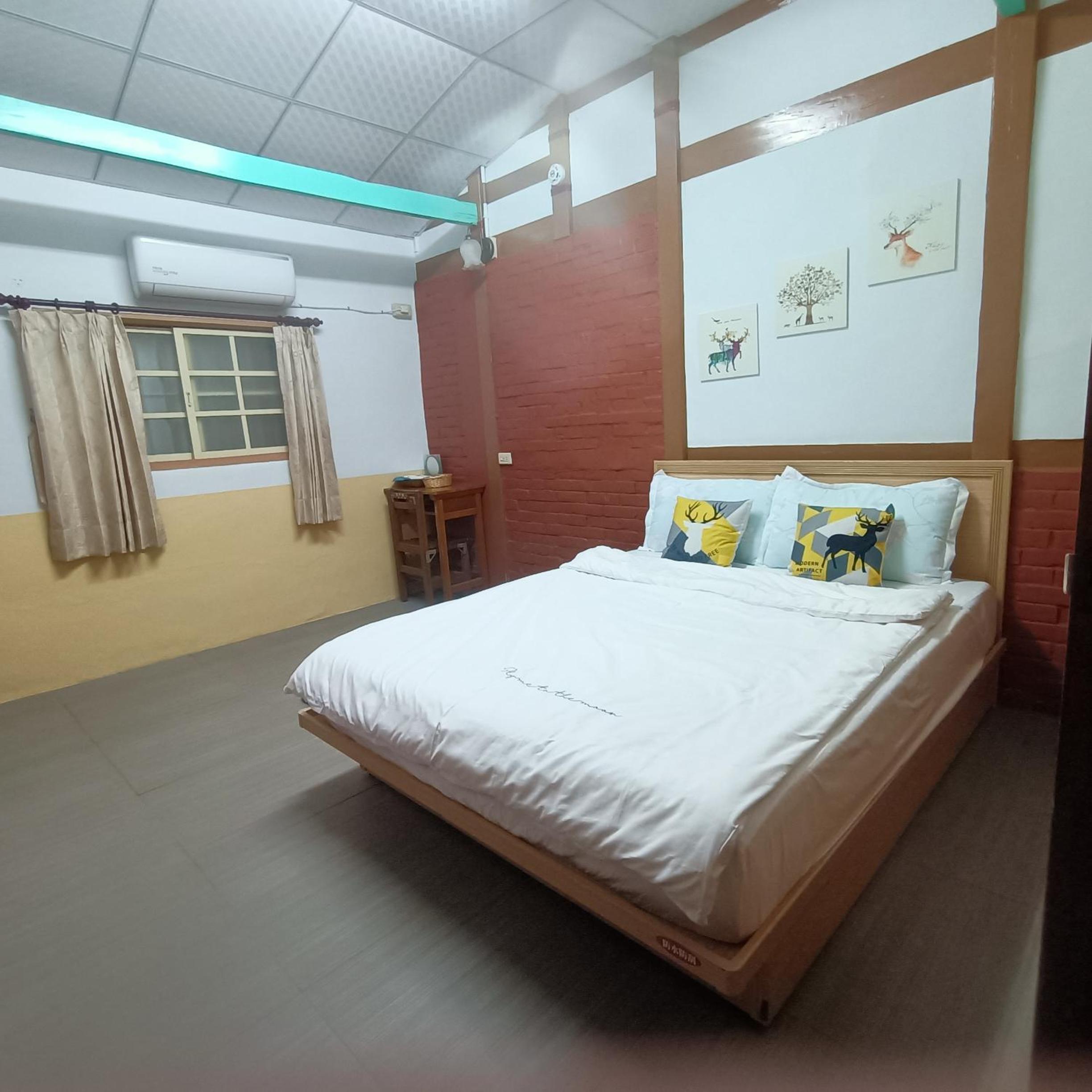 J ancient house view 3