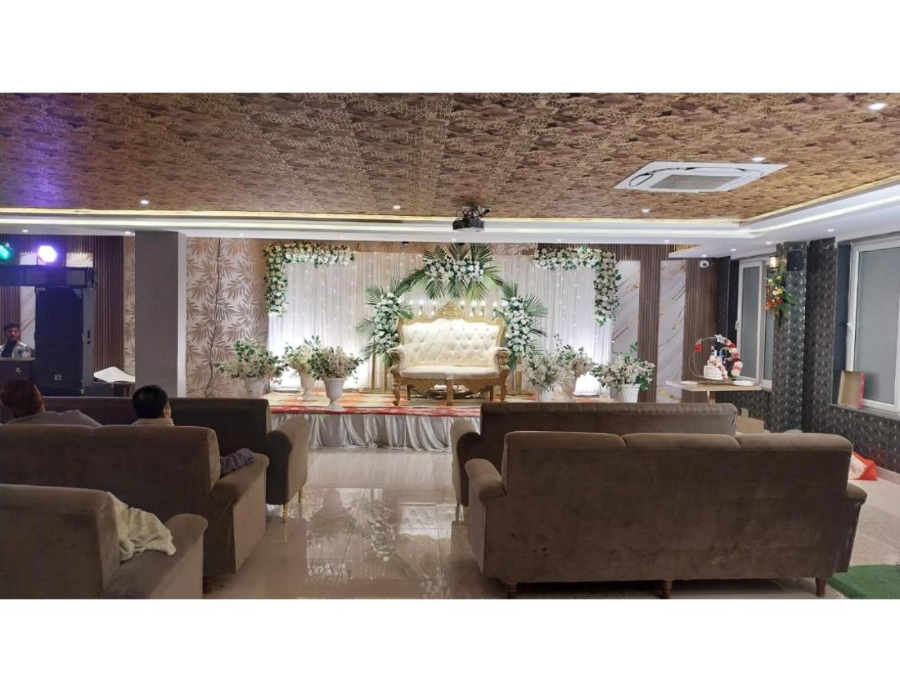 meeting & event spaces