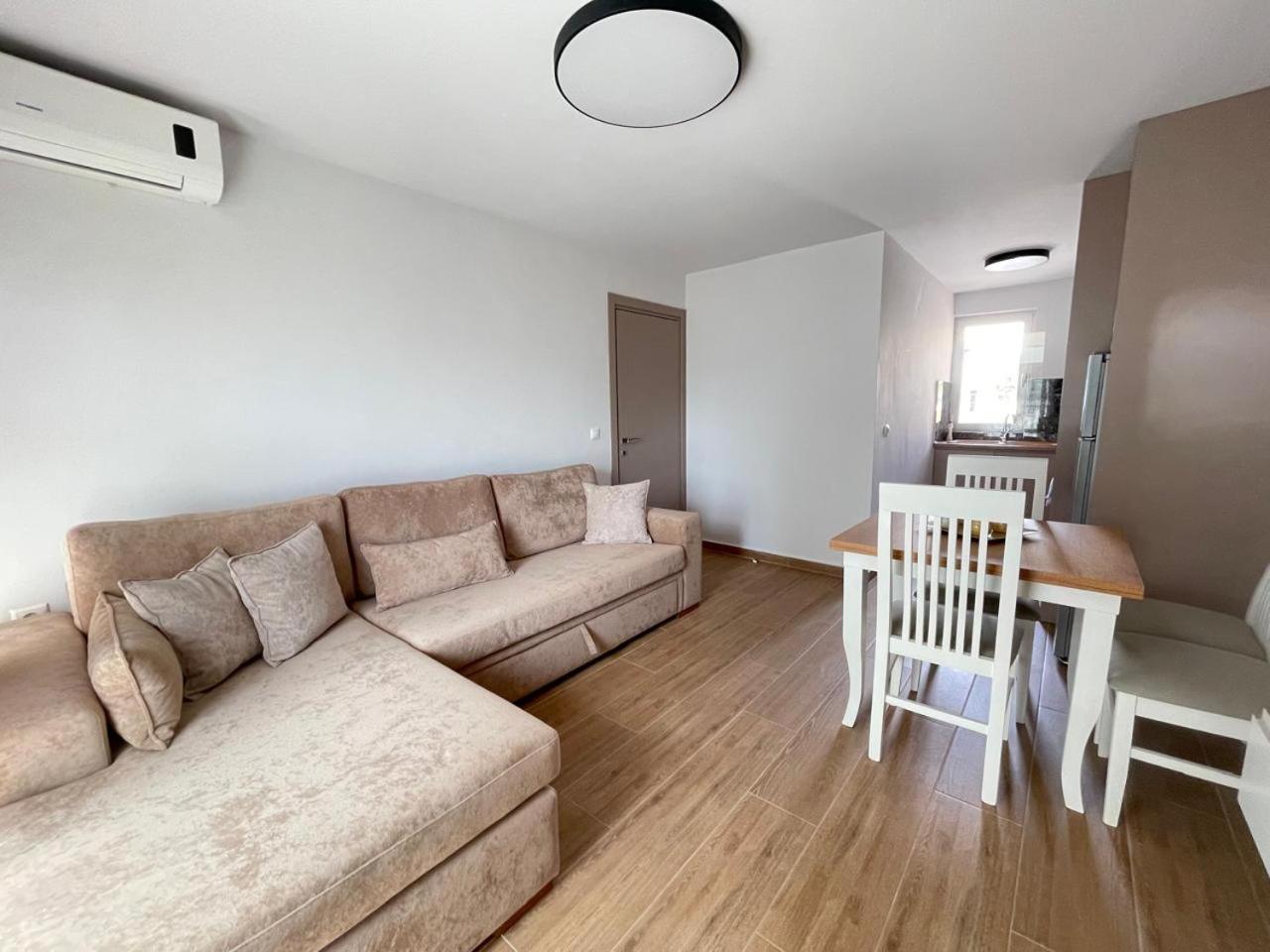 Luxury Apartments in Saranda Center