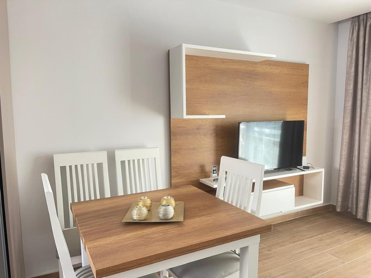 Luxury Apartments in Saranda Center
