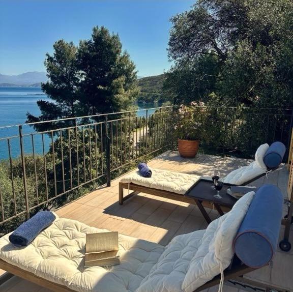 Villa Kalandi Sea Front