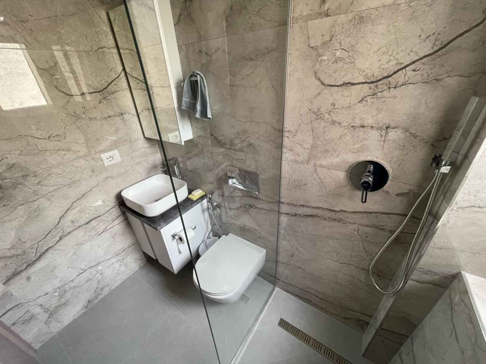 Luxury Apartments in Saranda Center