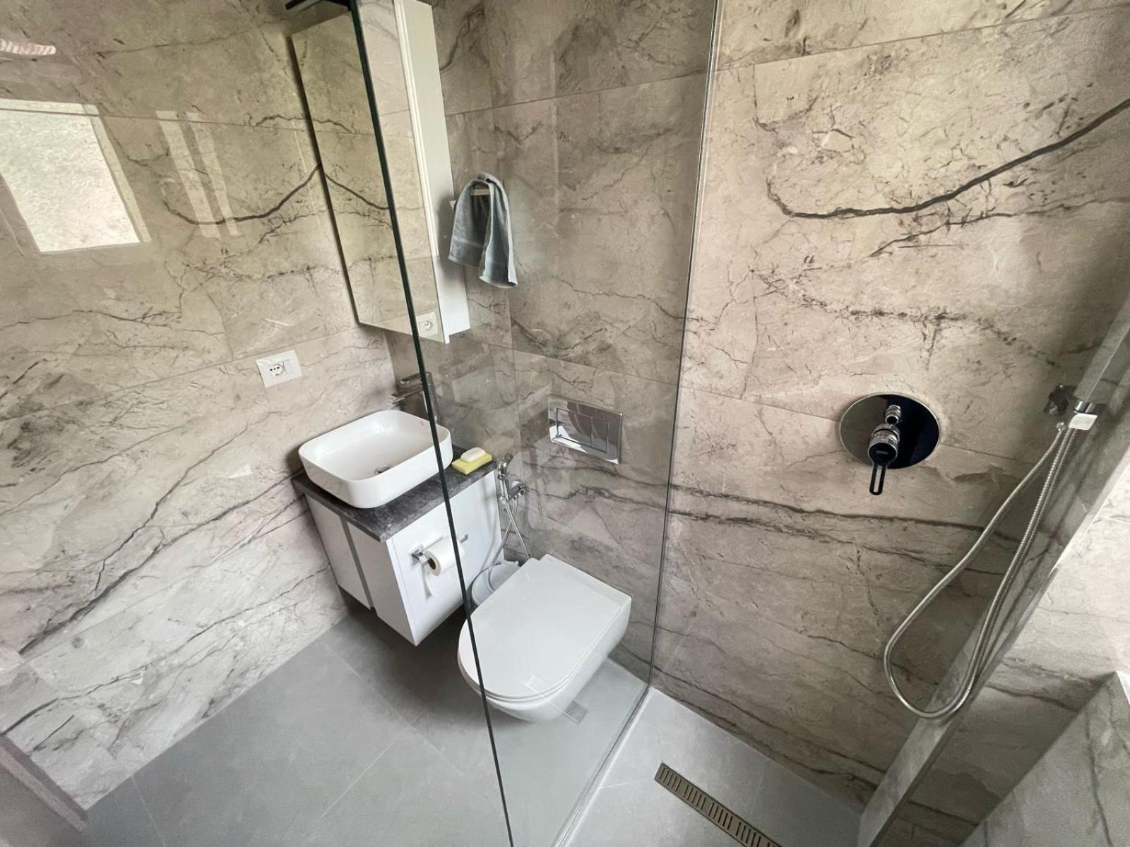 Luxury Apartments in Saranda Center