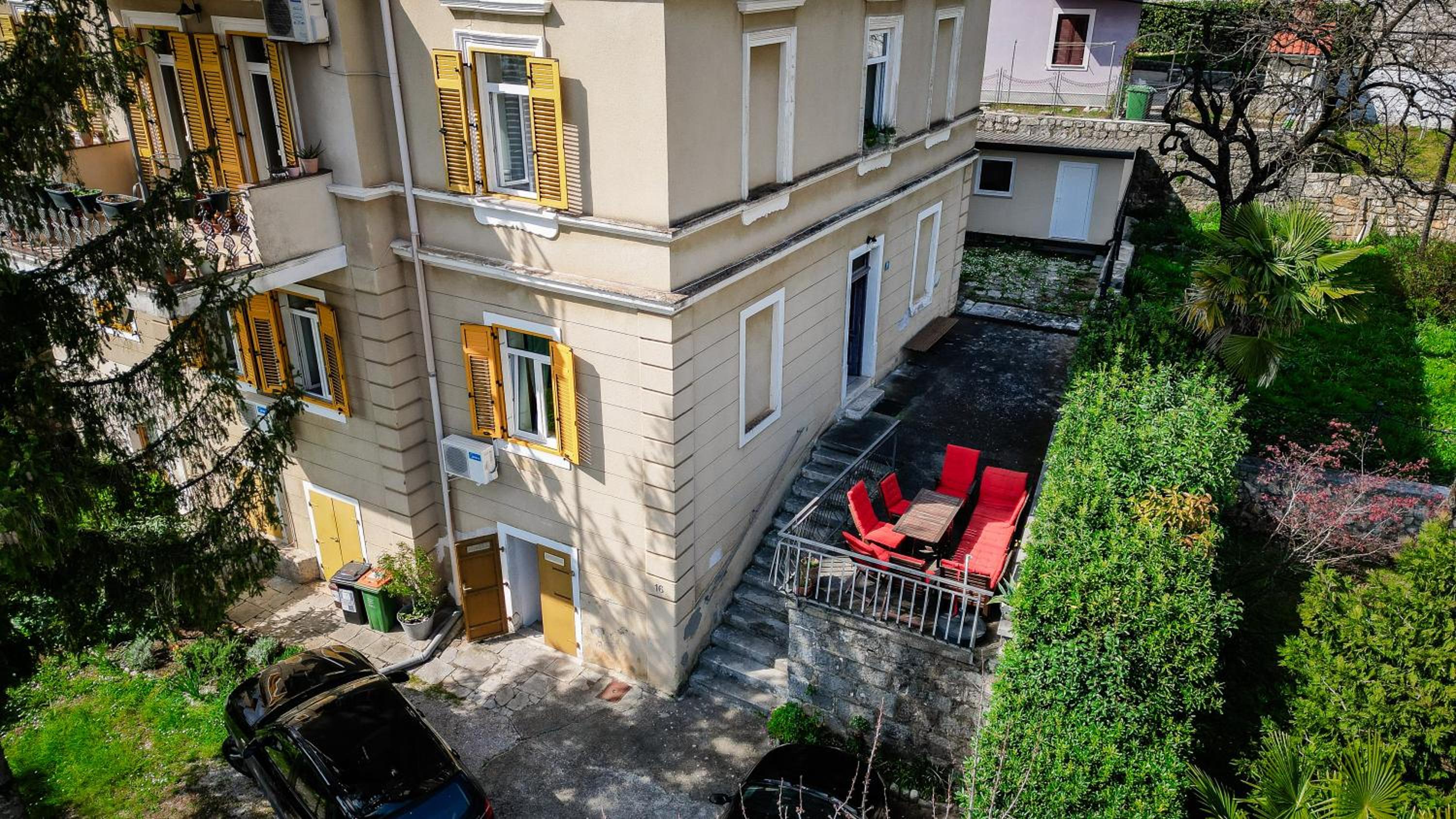 Seafront Apartment Ičići view 5