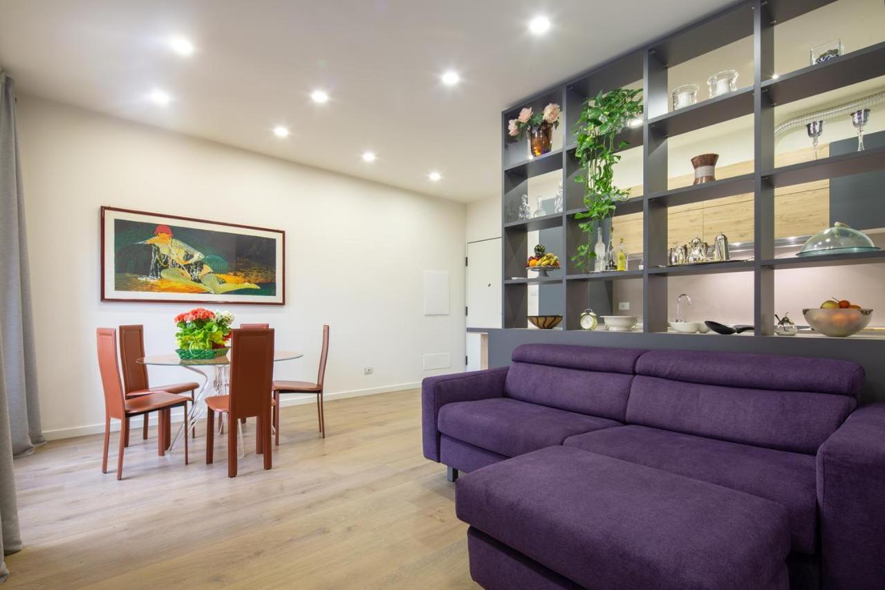 Stunning & Luxurious 1BR apt 1 min walk by Duomo