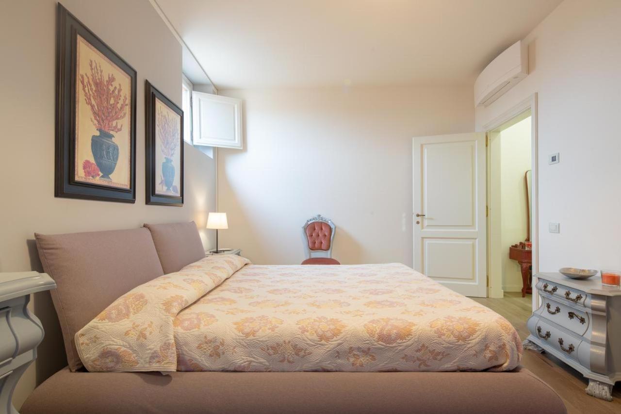 Stunning & Luxurious 1BR apt 1 min walk by Duomo