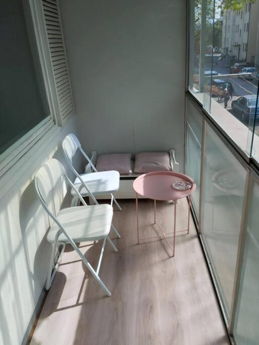 Quiet Apartment Near City Center view 5
