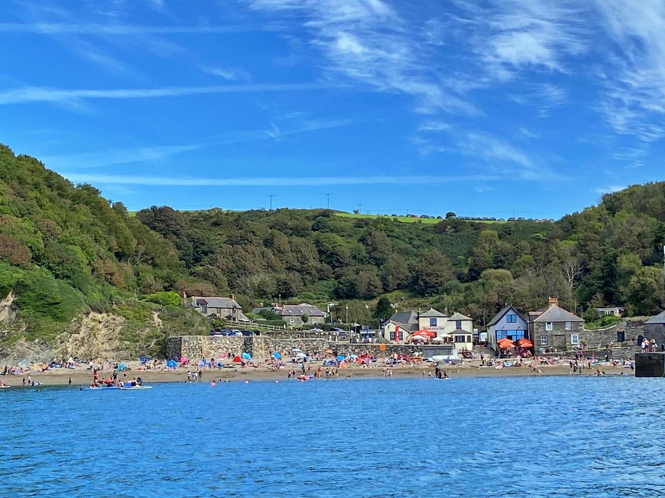 Finest Retreats - Potters Cottage view 5