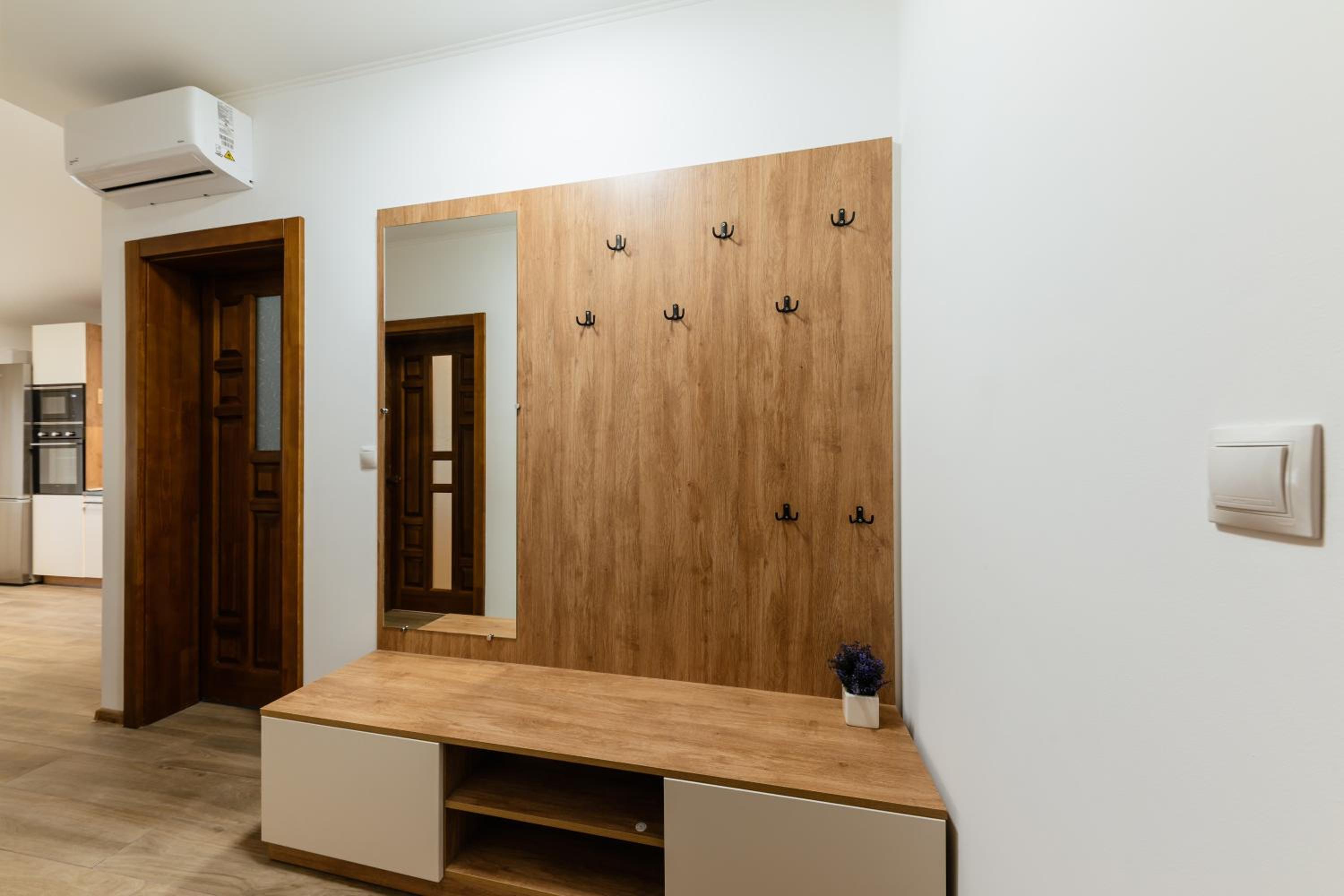 EVURI Apartments Uzhorod view 3