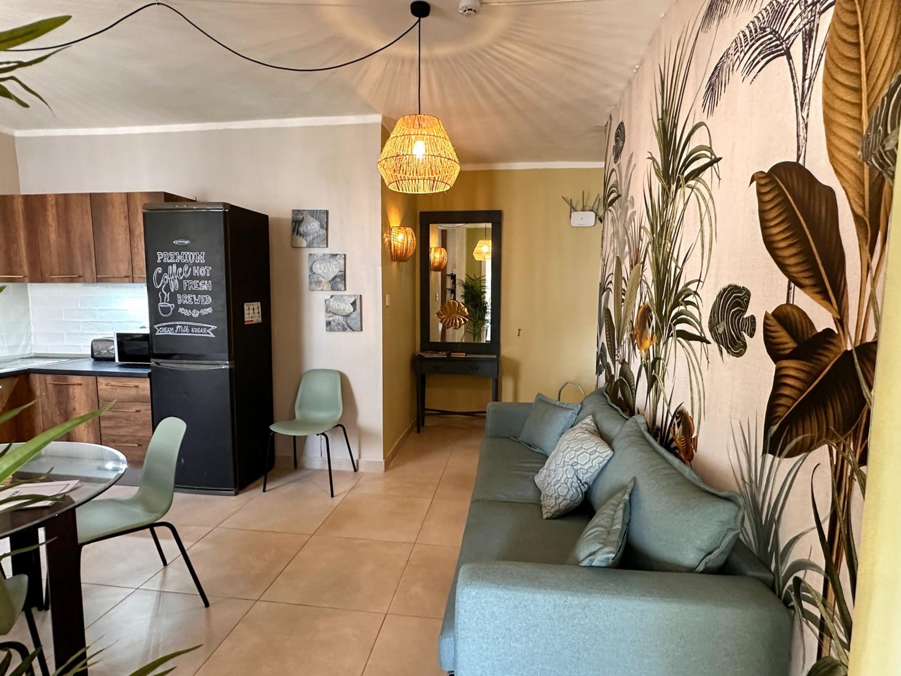Bayview Two Bedroom St Georges Bay with free parking photo 5