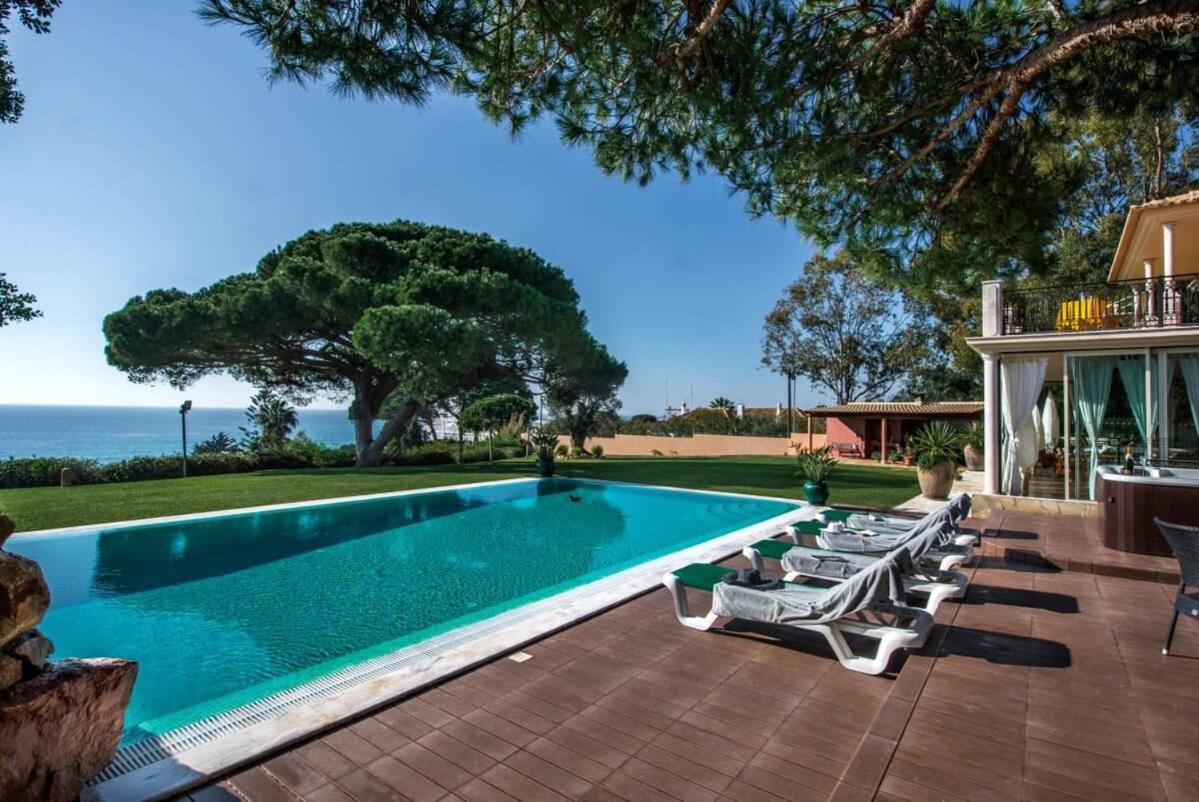 Villa Mauri Luxe - Beautiful beachfront villa